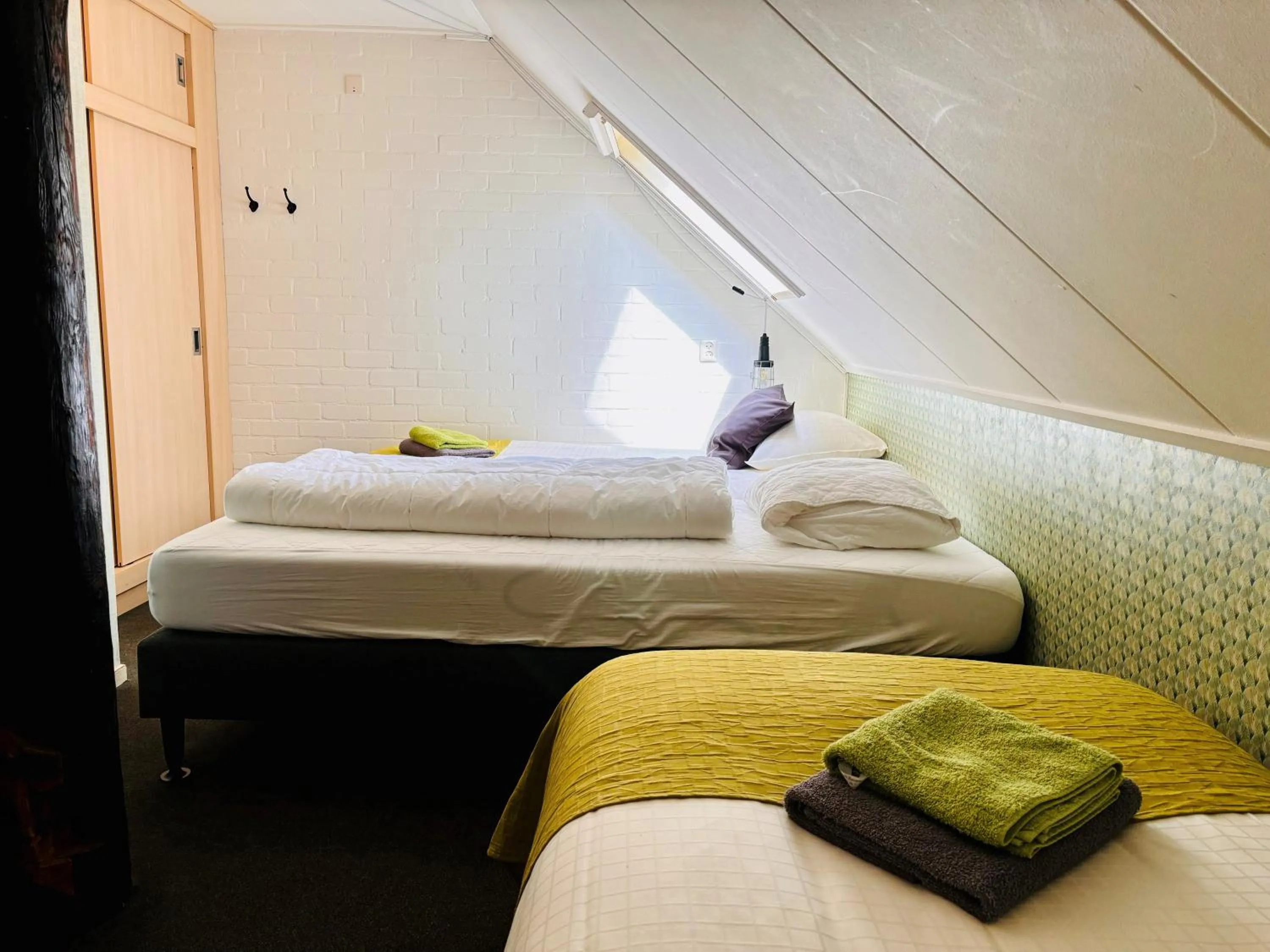 Bedroom, Bed in De Veurdeale