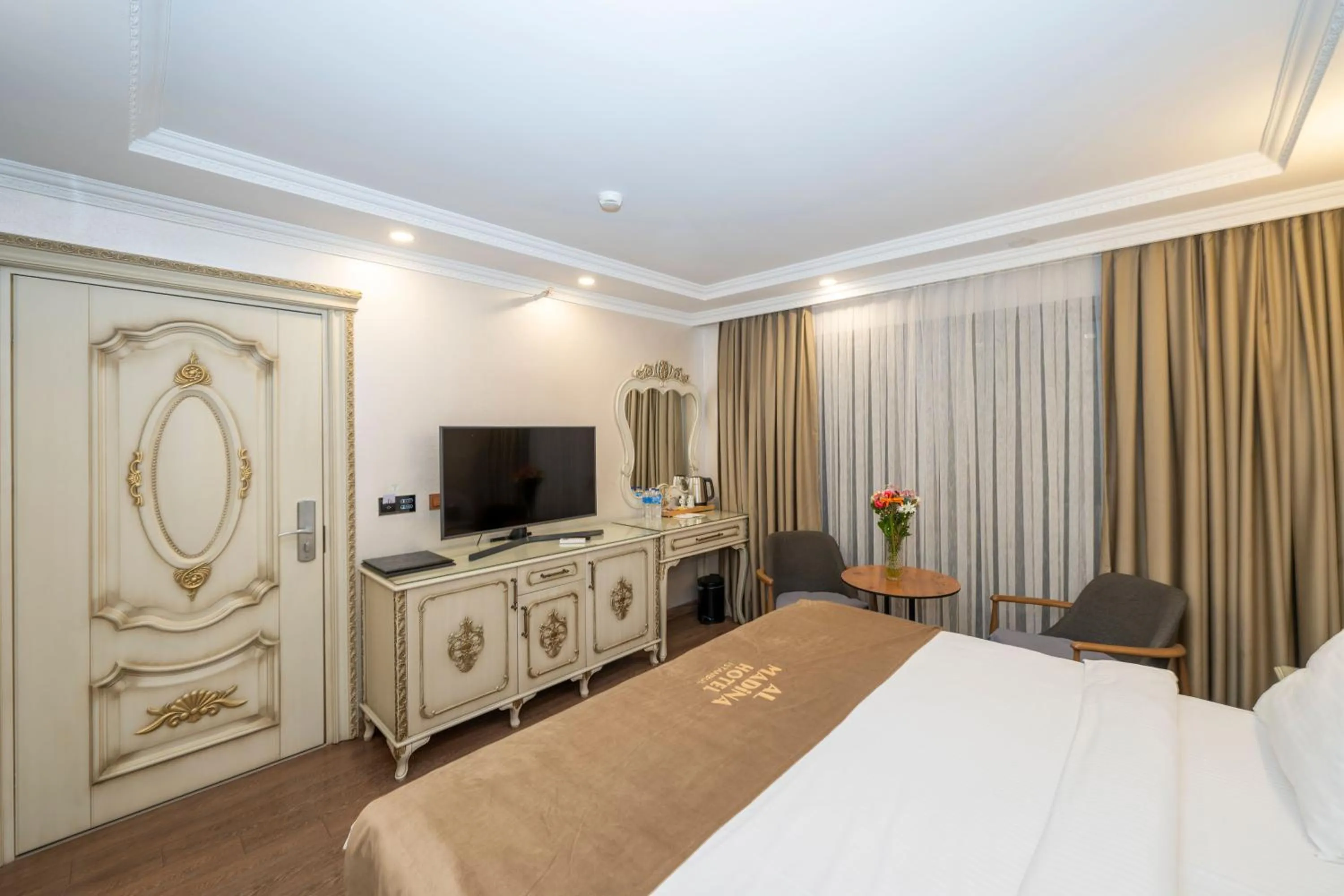 Bed in Almadina Hotel Istanbul