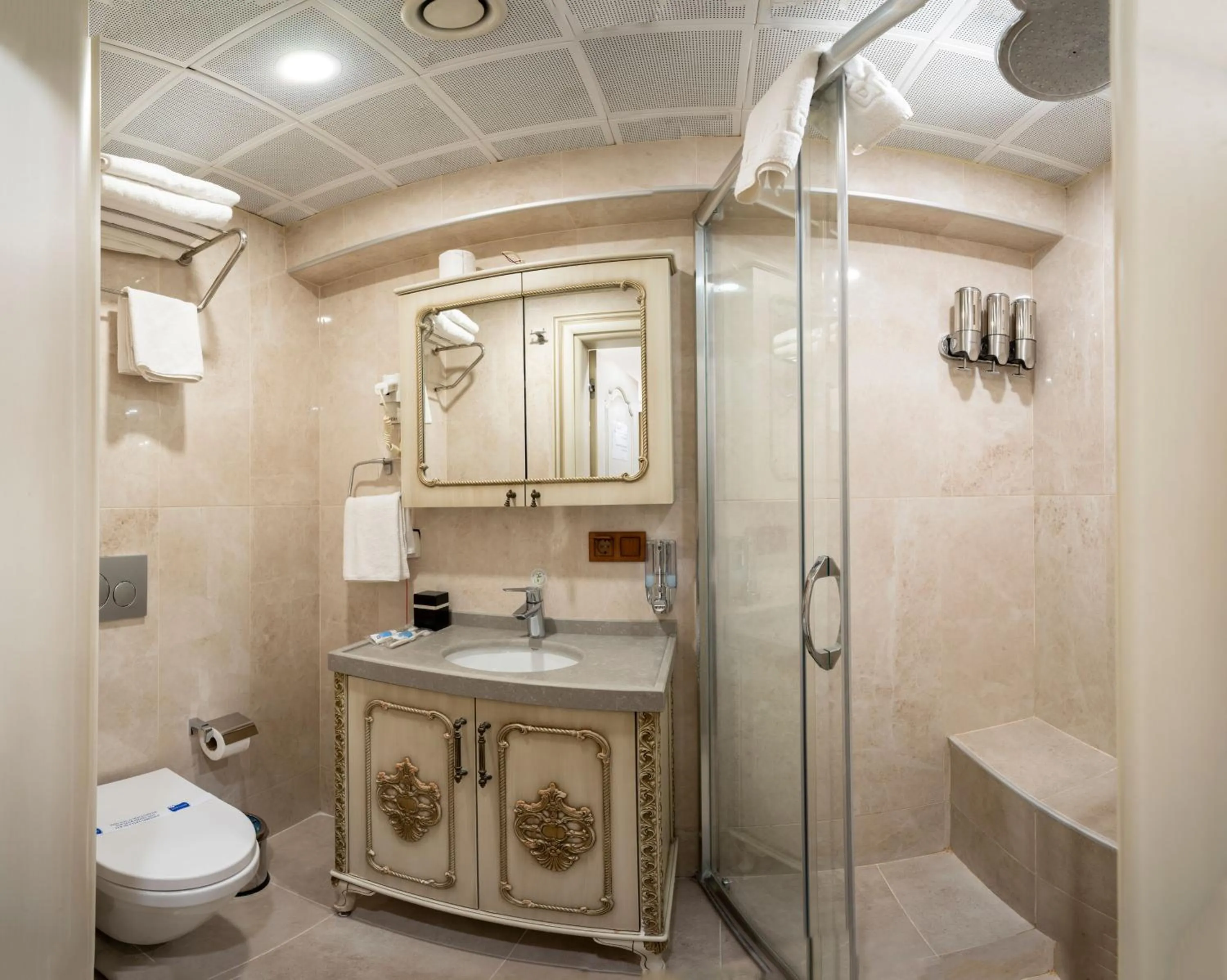 Almadina Hotel Istanbul