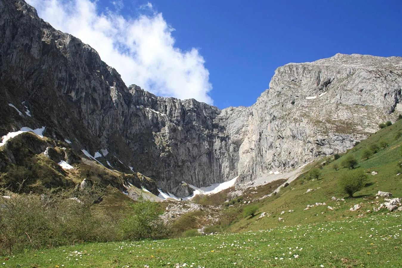 Natural landscape in Hotel Rural Llerau