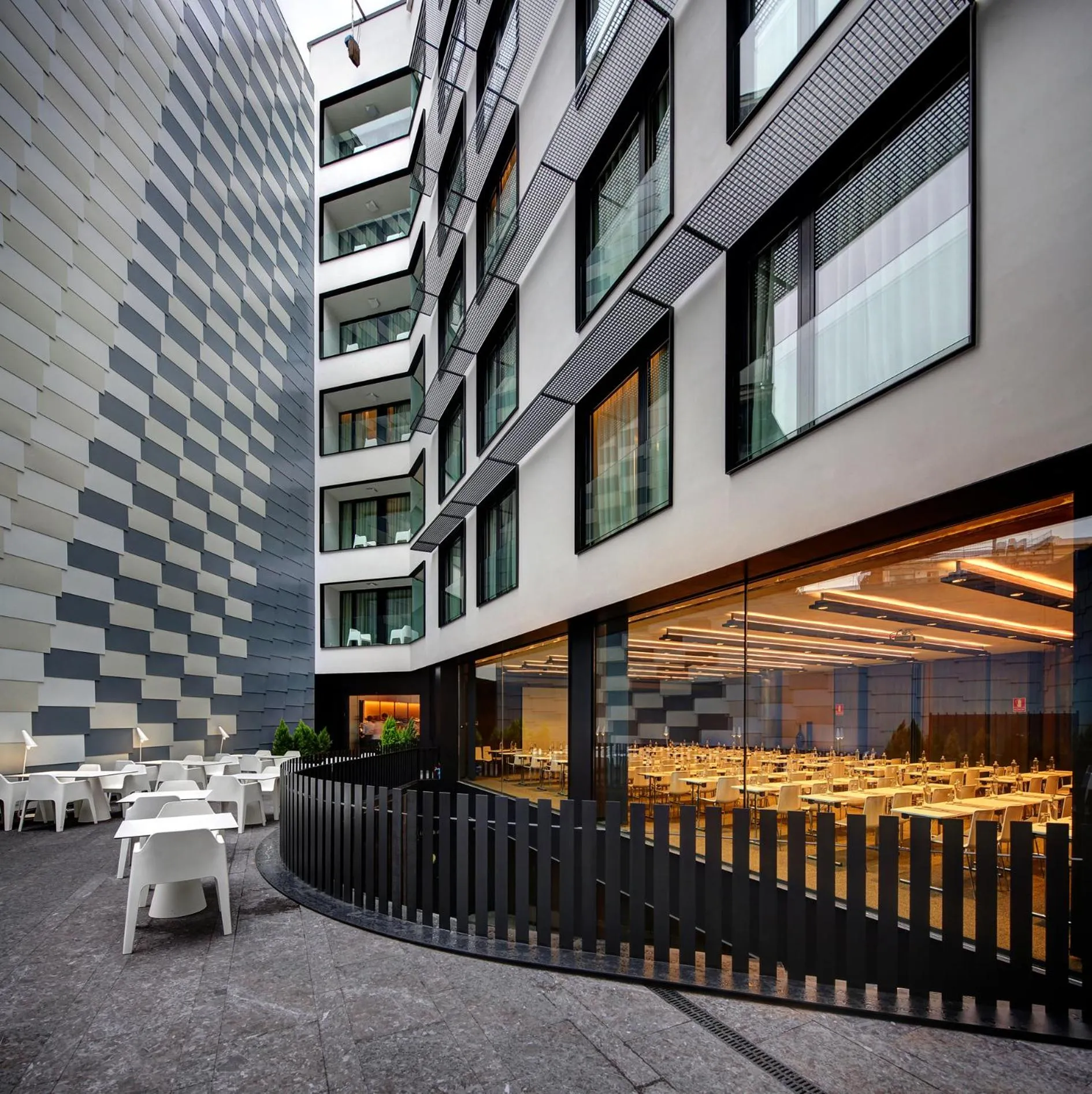 Patio in Olivia Balmes Hotel