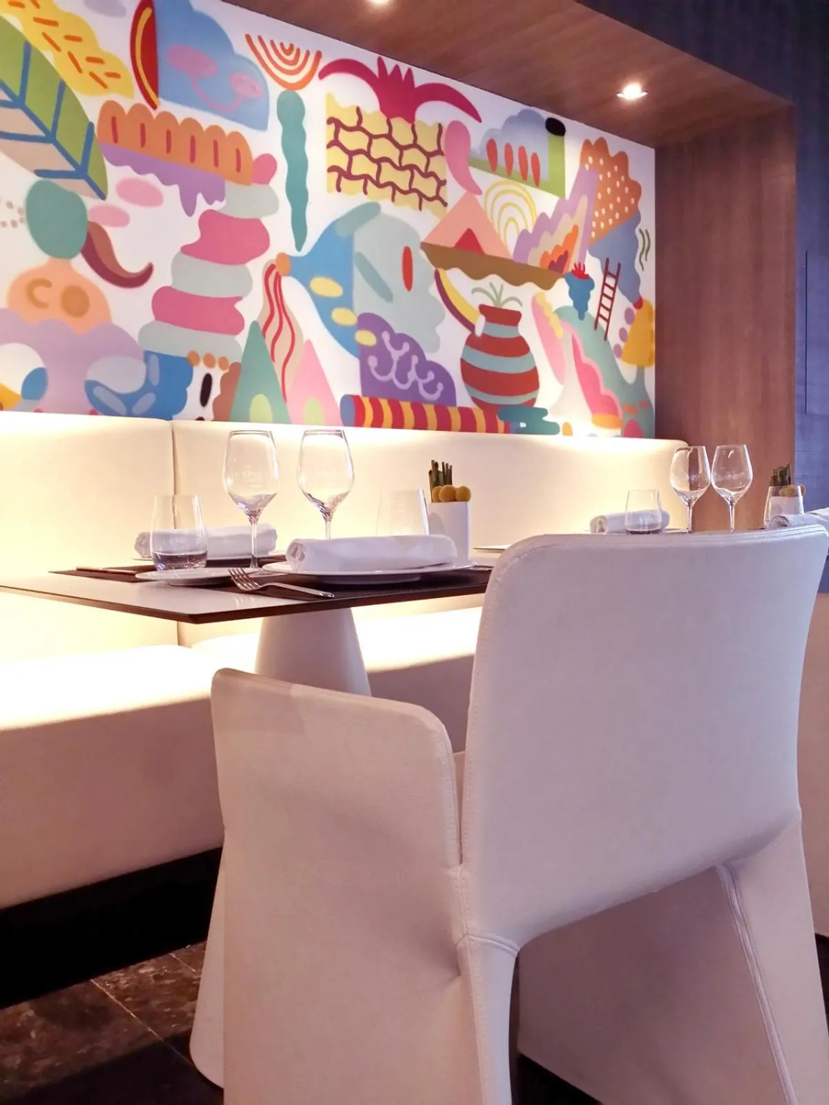 Restaurant/places to eat in Olivia Balmes Hotel