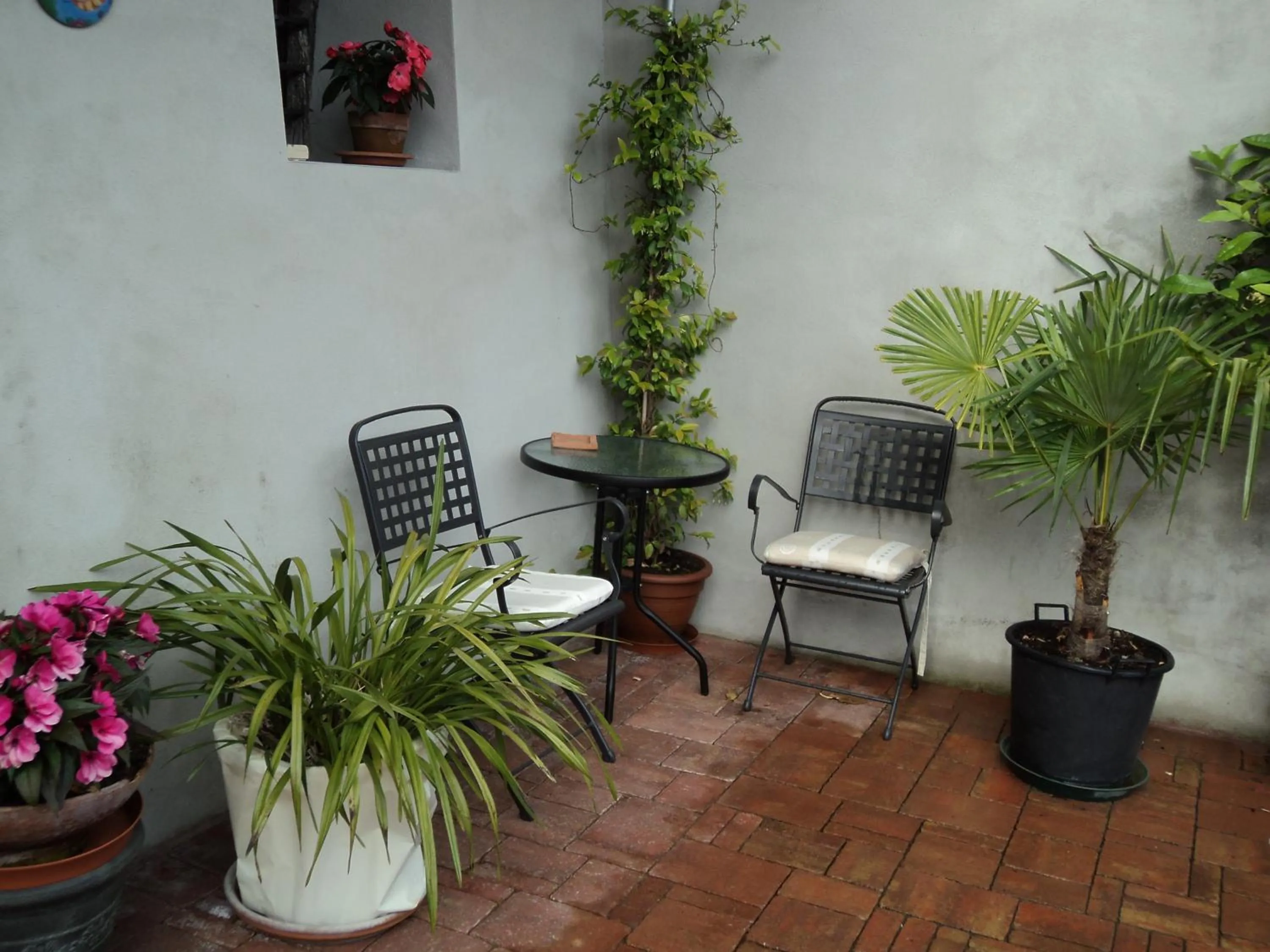 Decorative detail in Bed & Breakfast Giardini di Corte