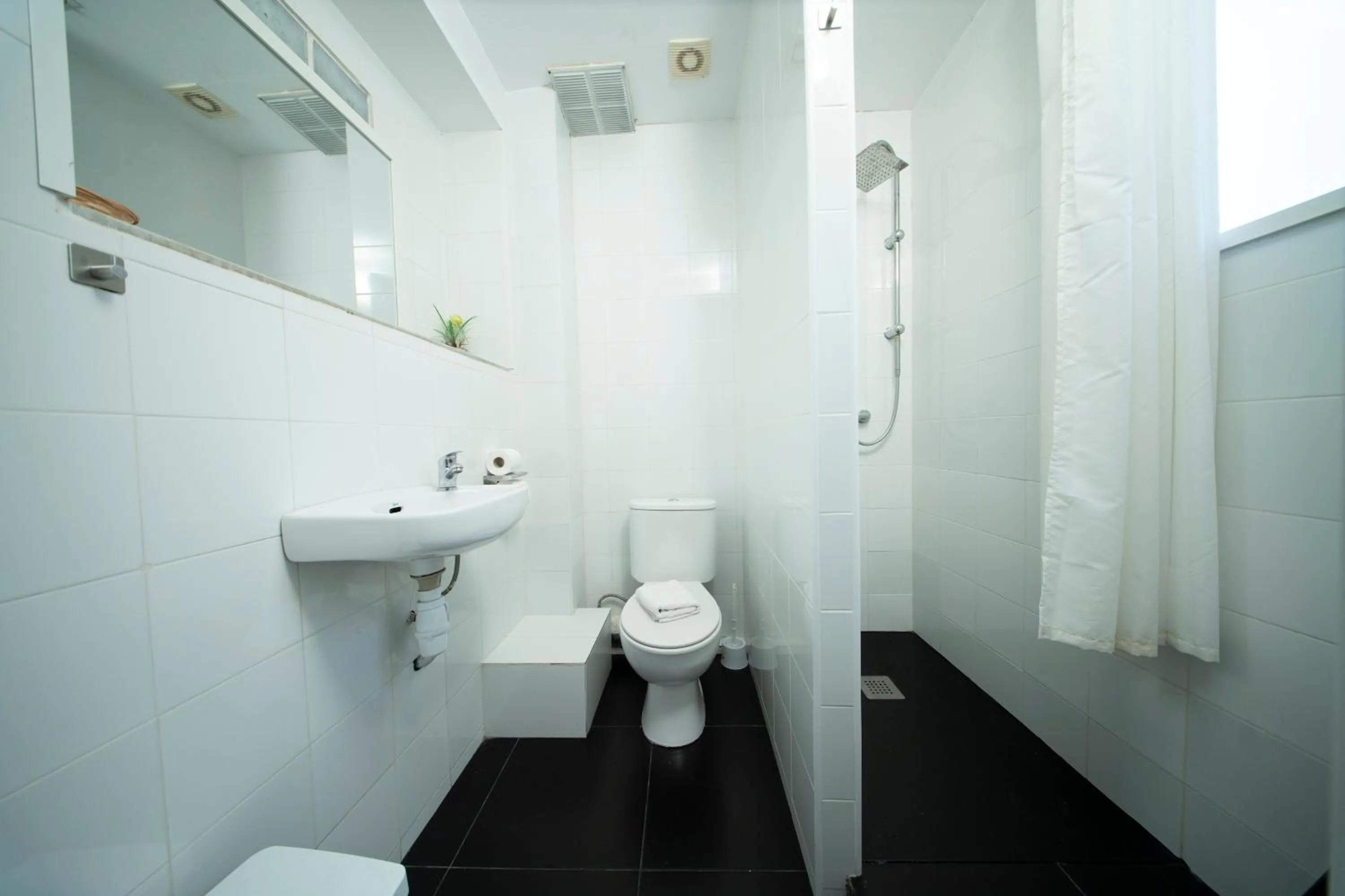 Wow Hostel Barcelona