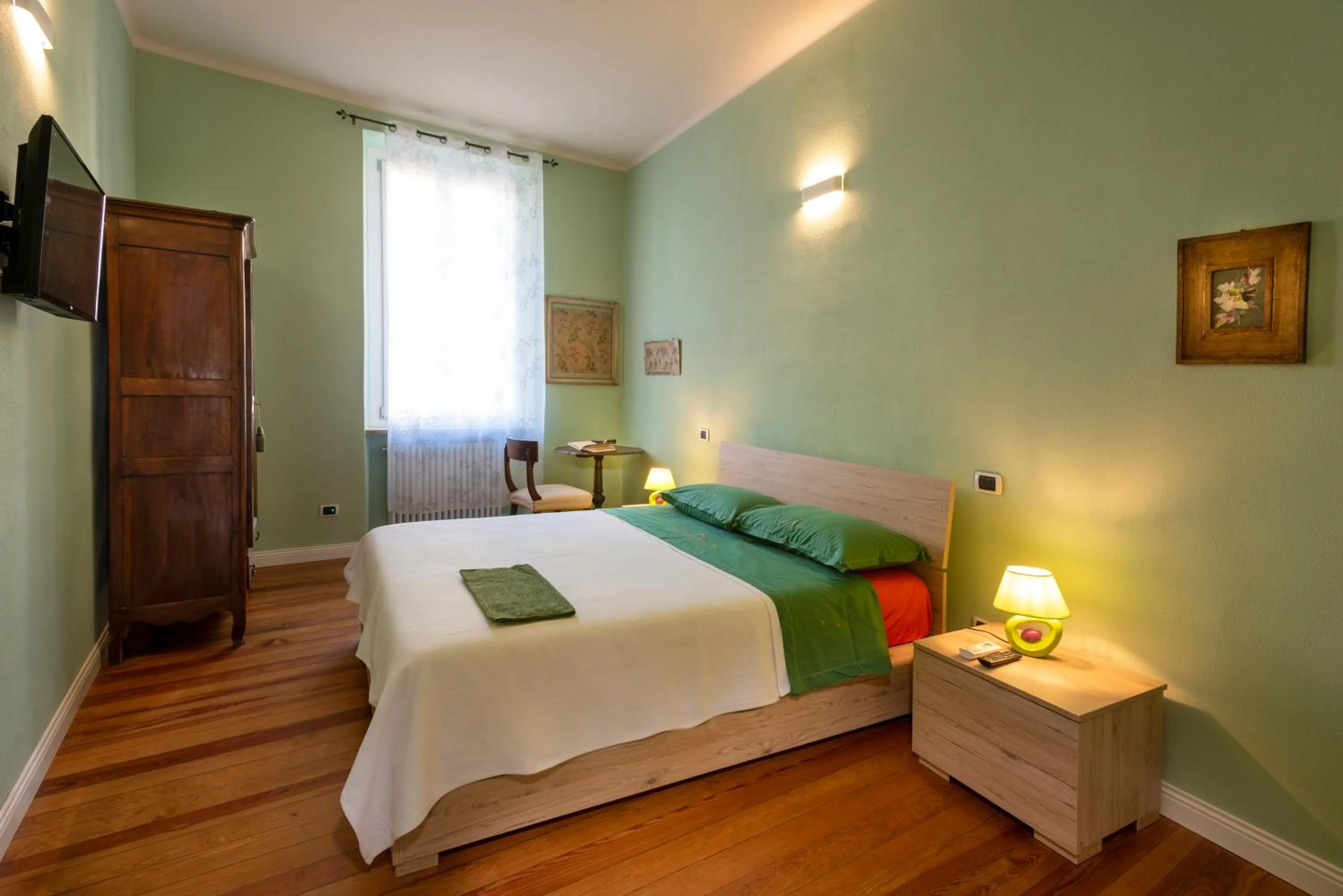 Photo of the whole room in Porte ad Arco