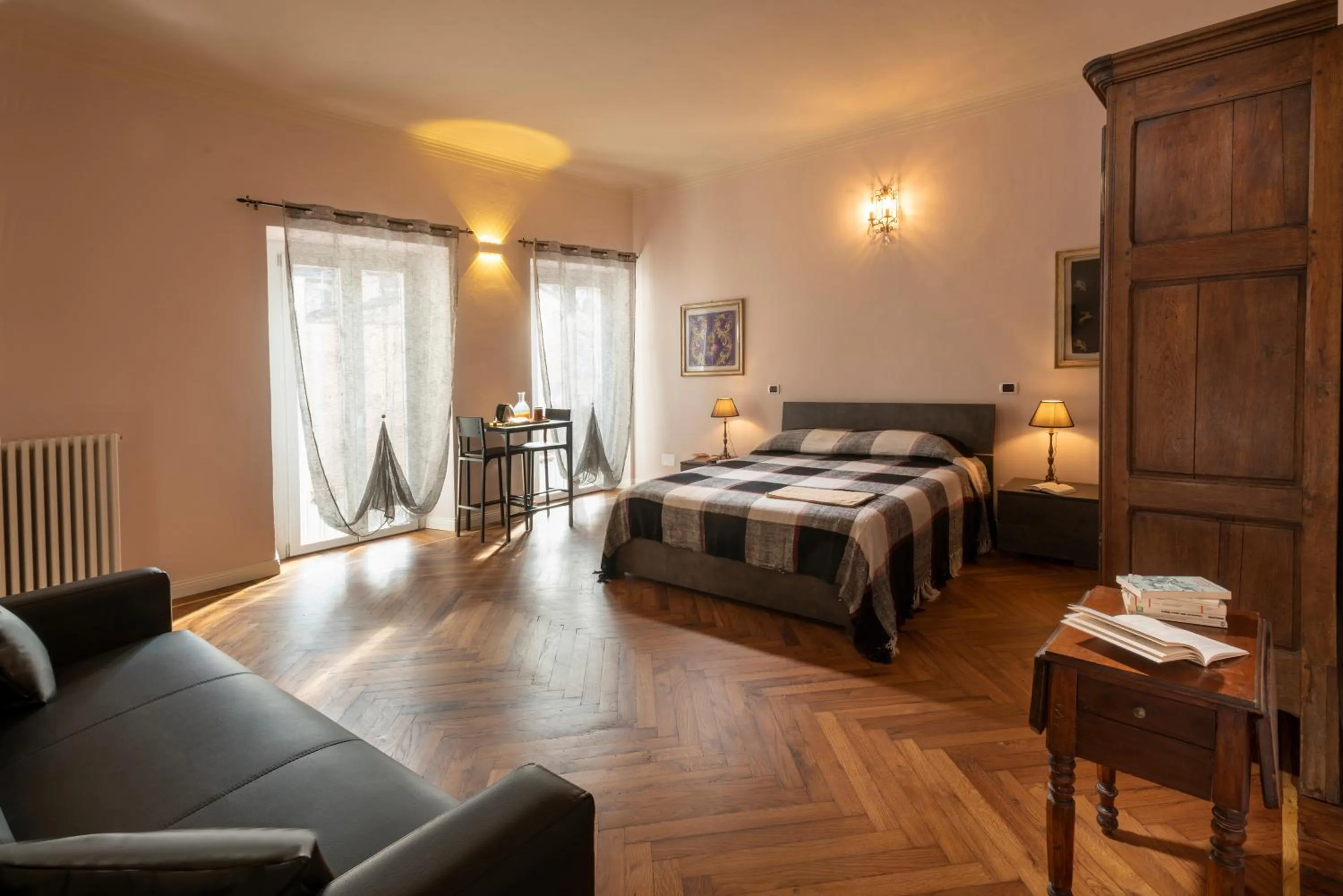 Photo of the whole room in Porte ad Arco