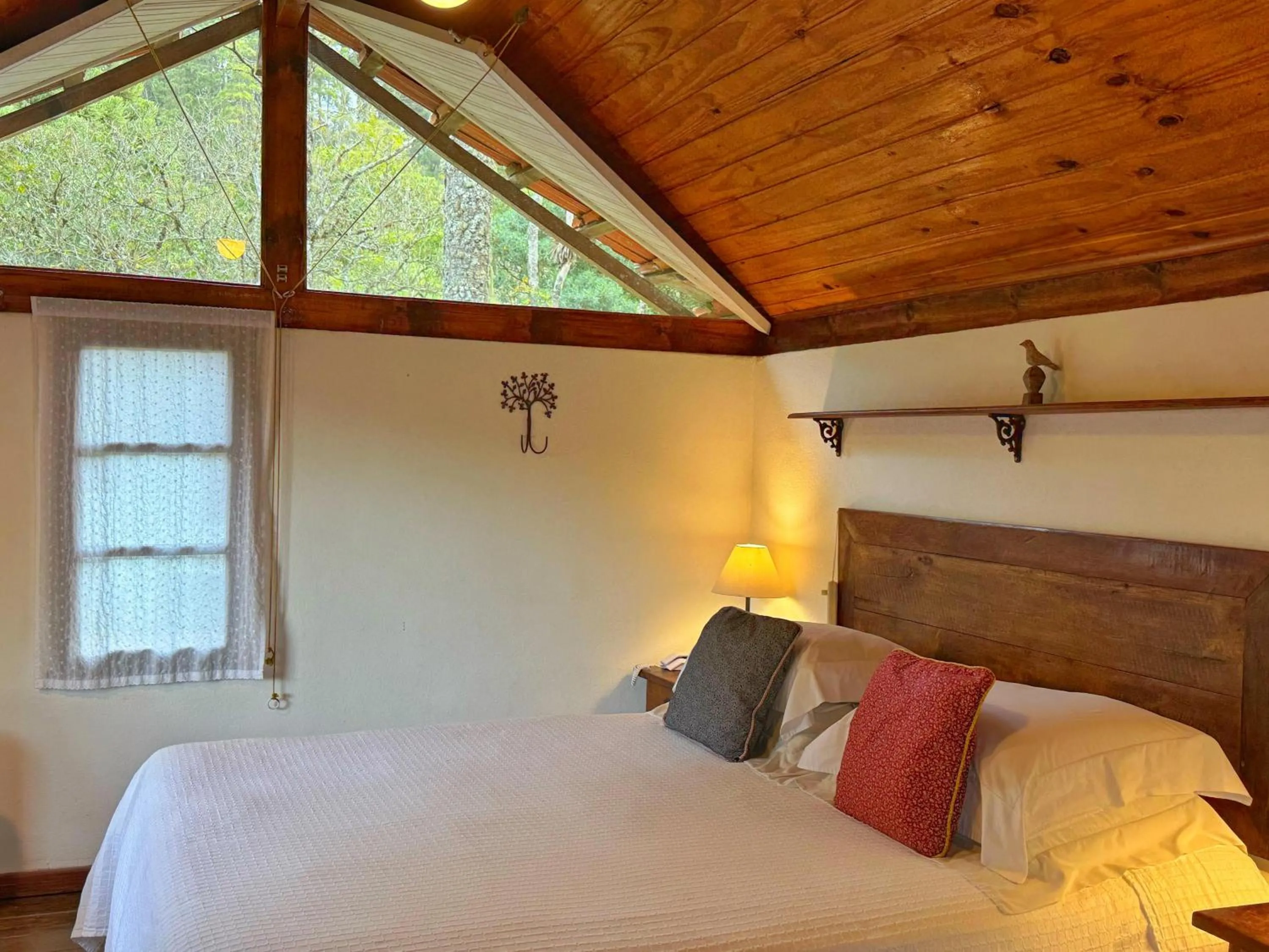 Bedroom, Bed in Pousada Casa Bonita