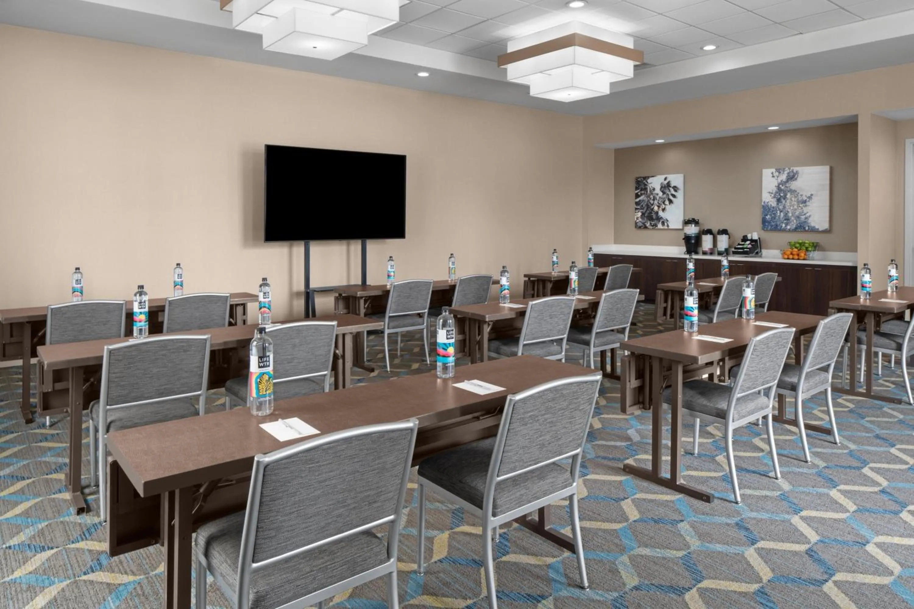 Meeting/conference room in Residence Inn by Marriott Tustin Orange County