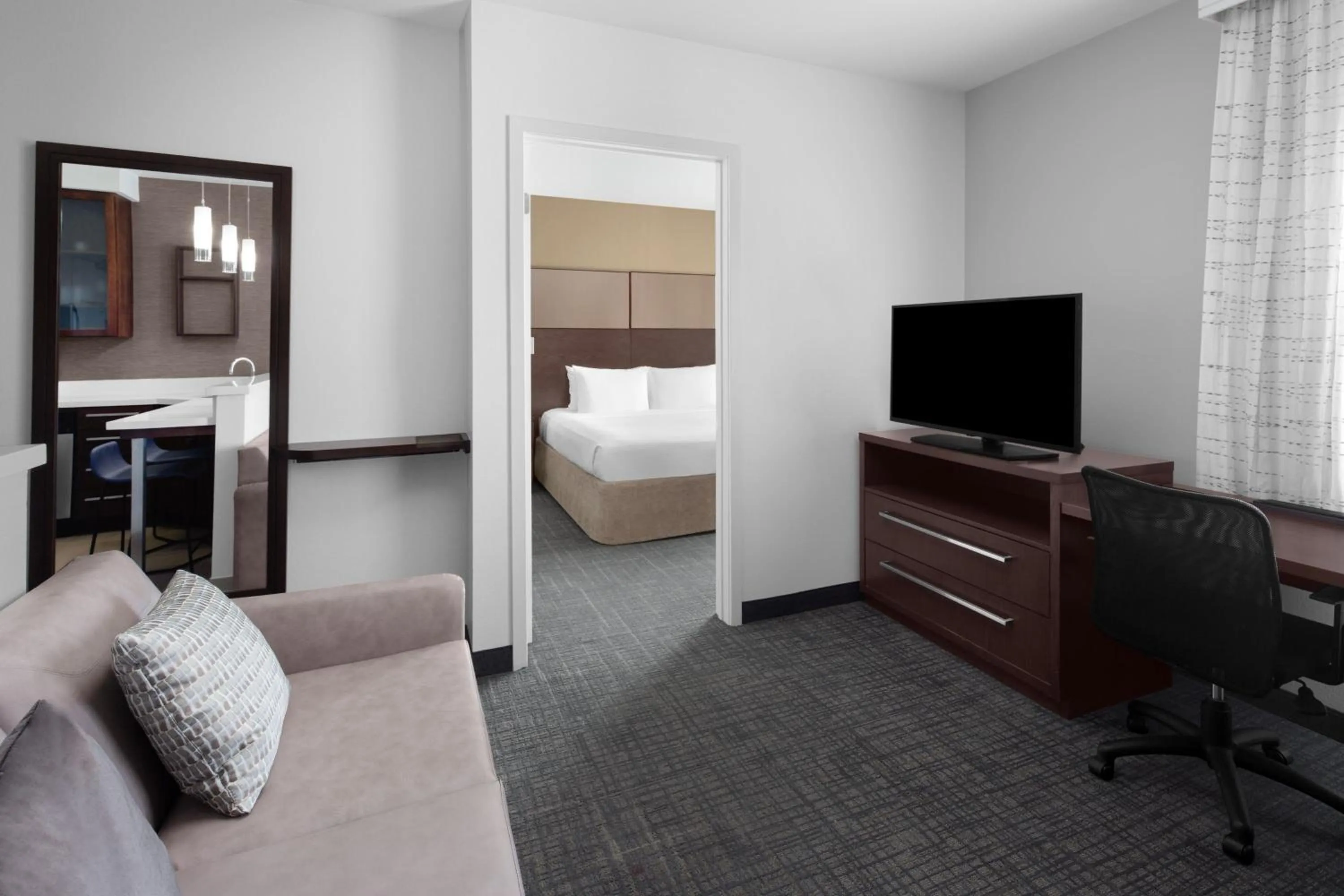 Bedroom, Bed in Residence Inn by Marriott Tustin Orange County