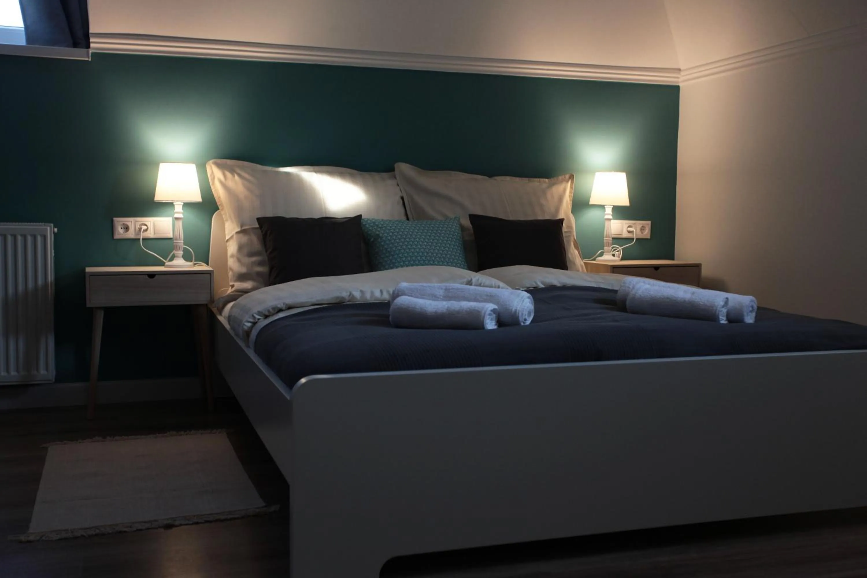 Family Room with Bath in Airport Almáskert Panzió