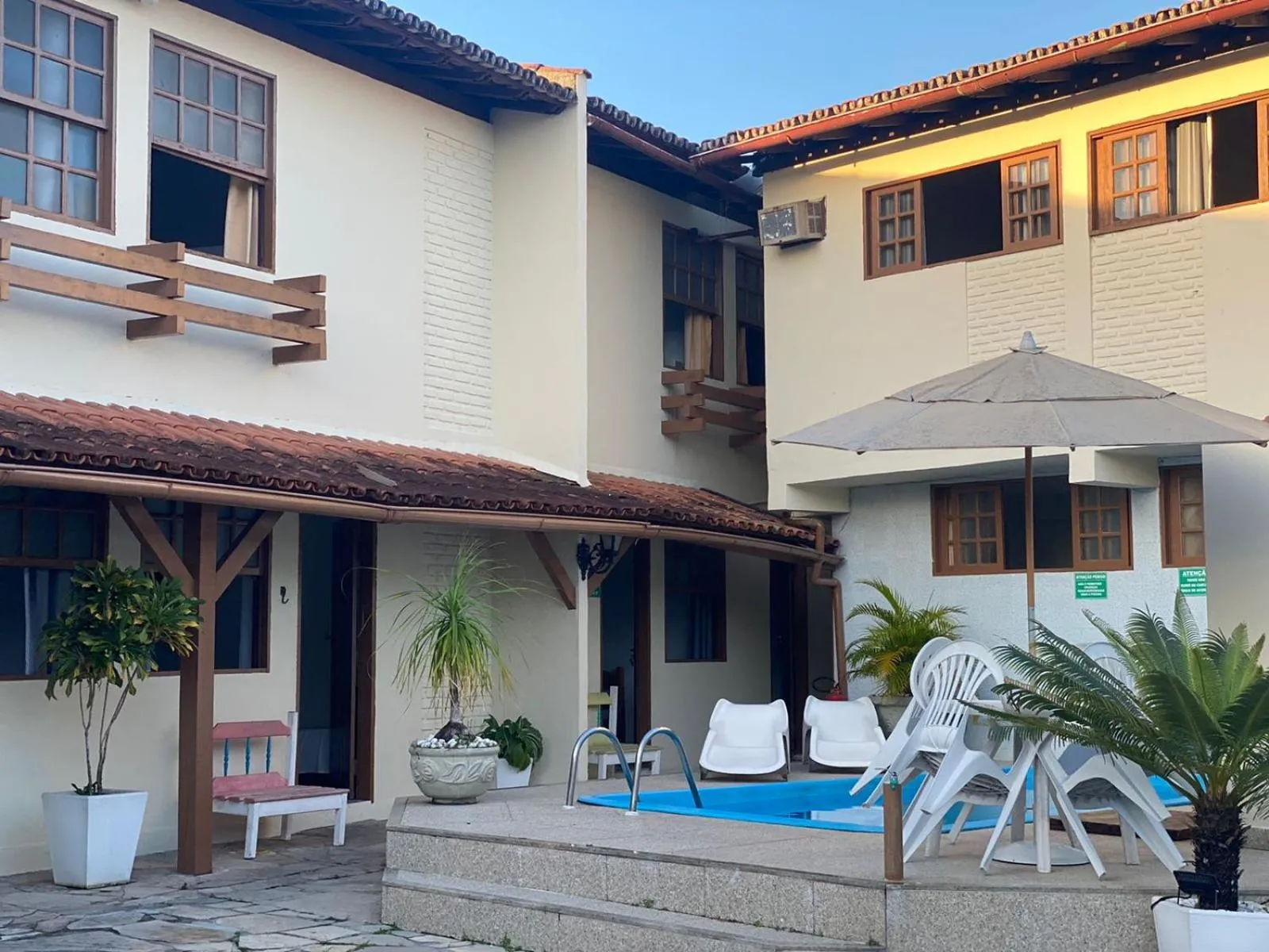 Swimming pool in Pousada Rancho Verde