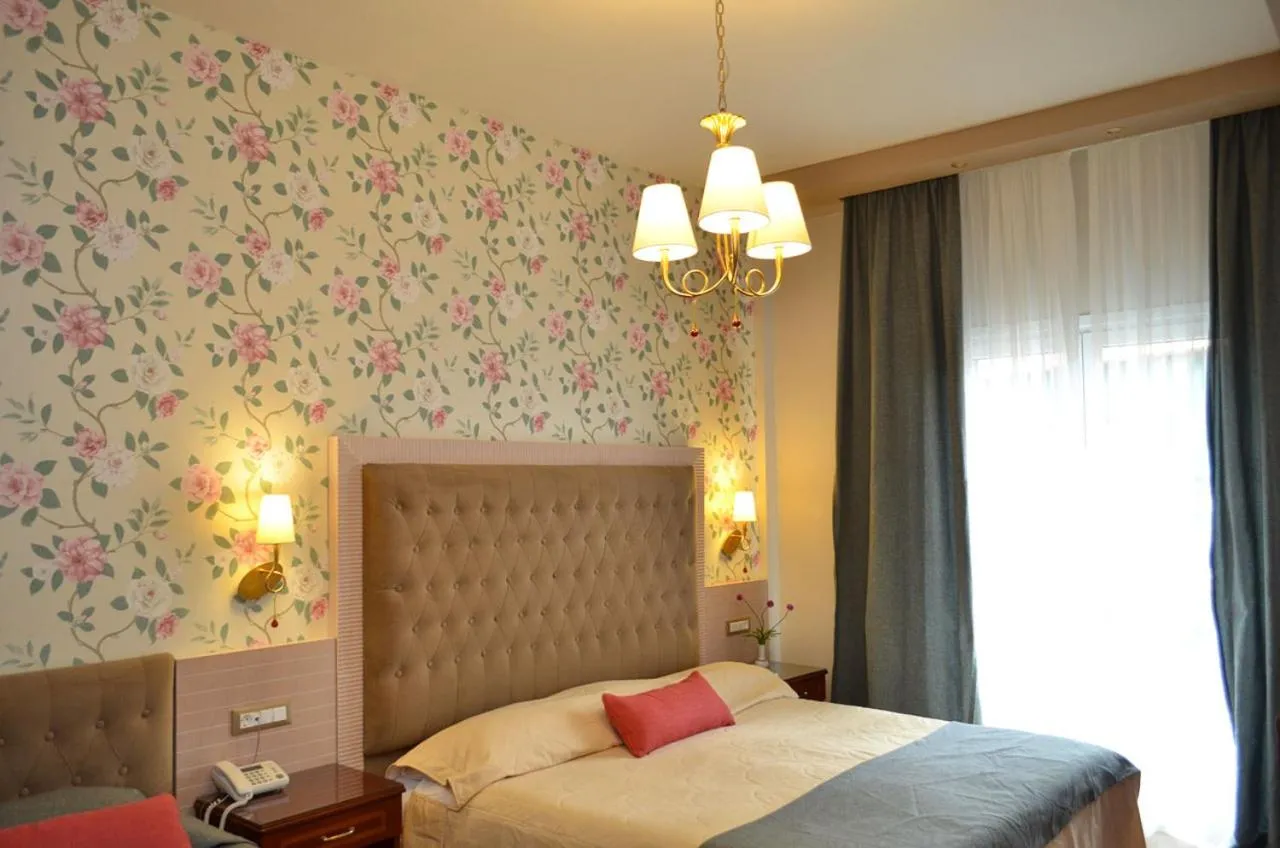 Bed in Olympic Hotel