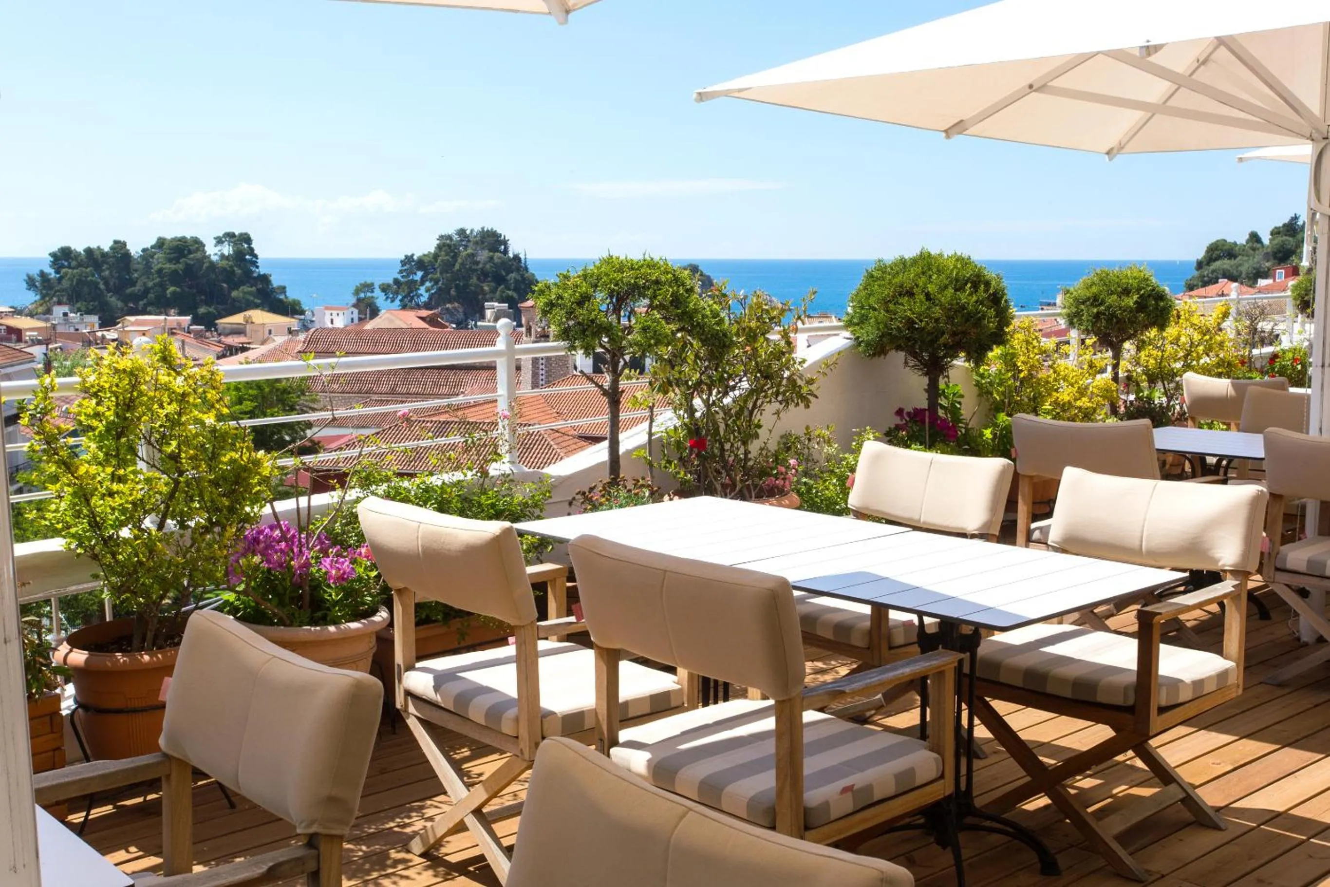 Balcony/Terrace in Olympic Hotel
