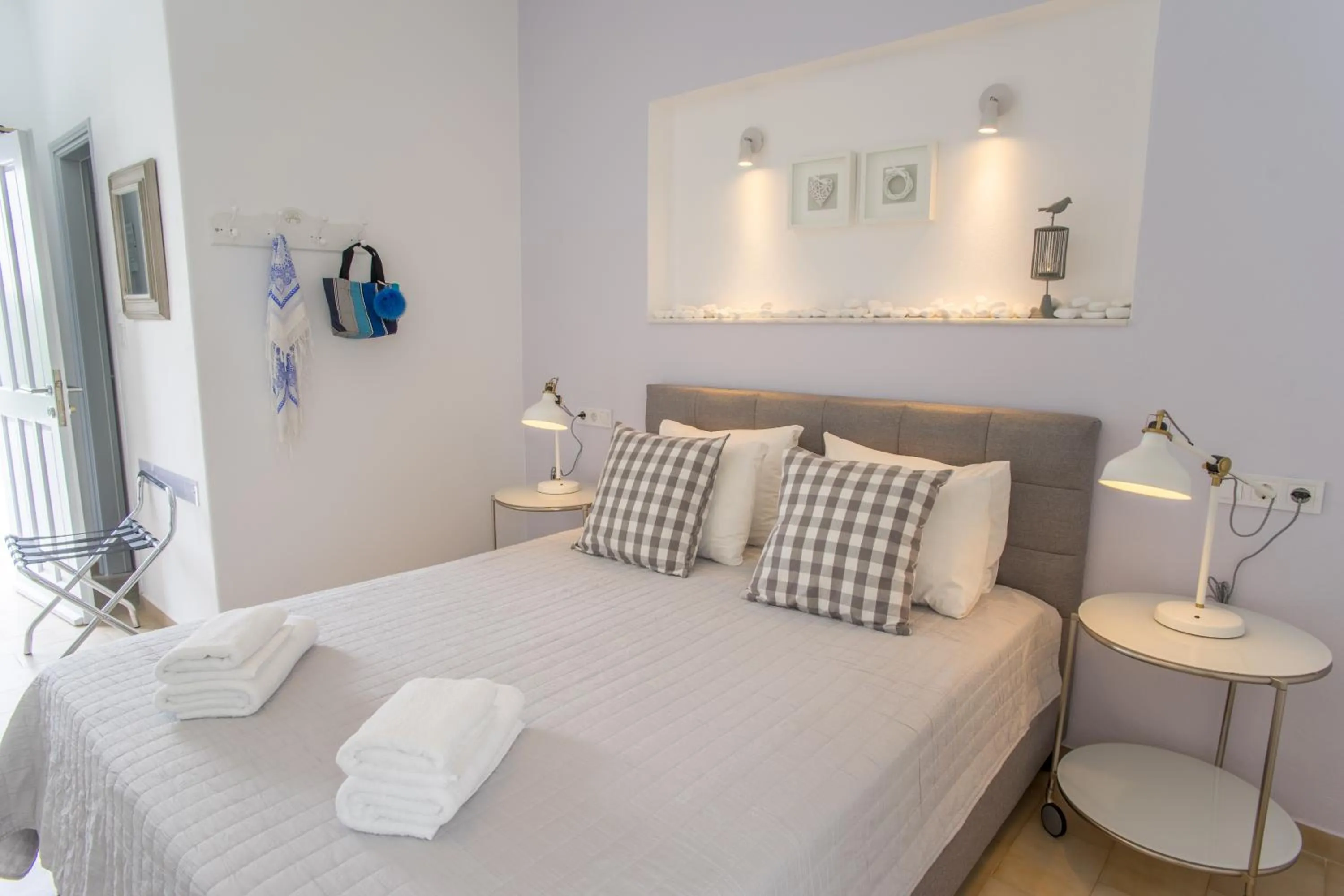 Bed in Cyclades Studios