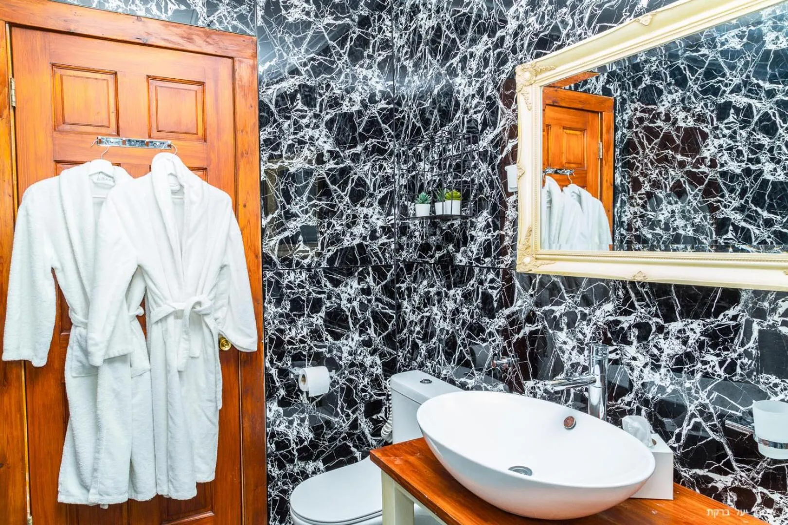 Bathroom in Vibe Naftali Estate