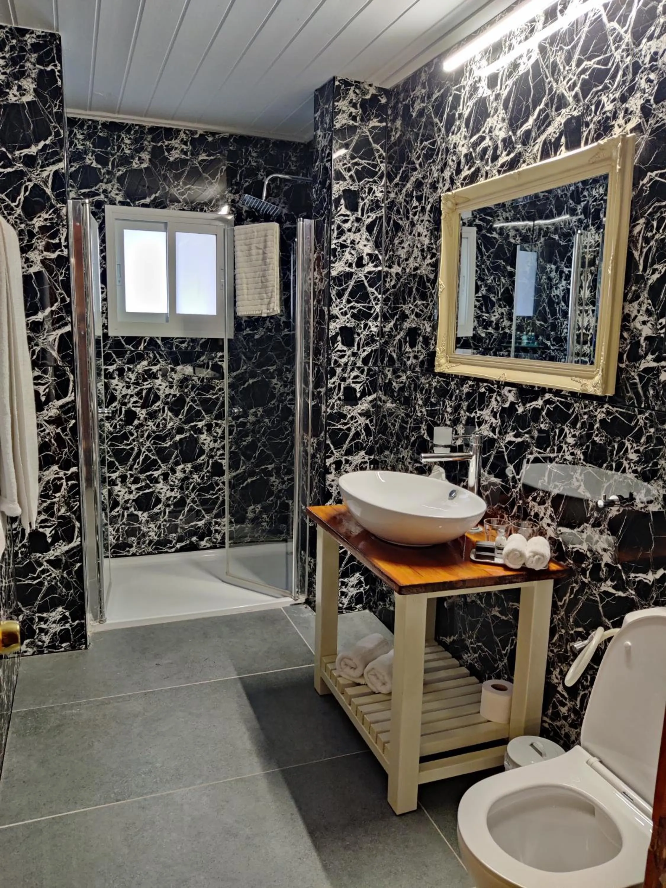 Bathroom in Vibe Naftali Estate