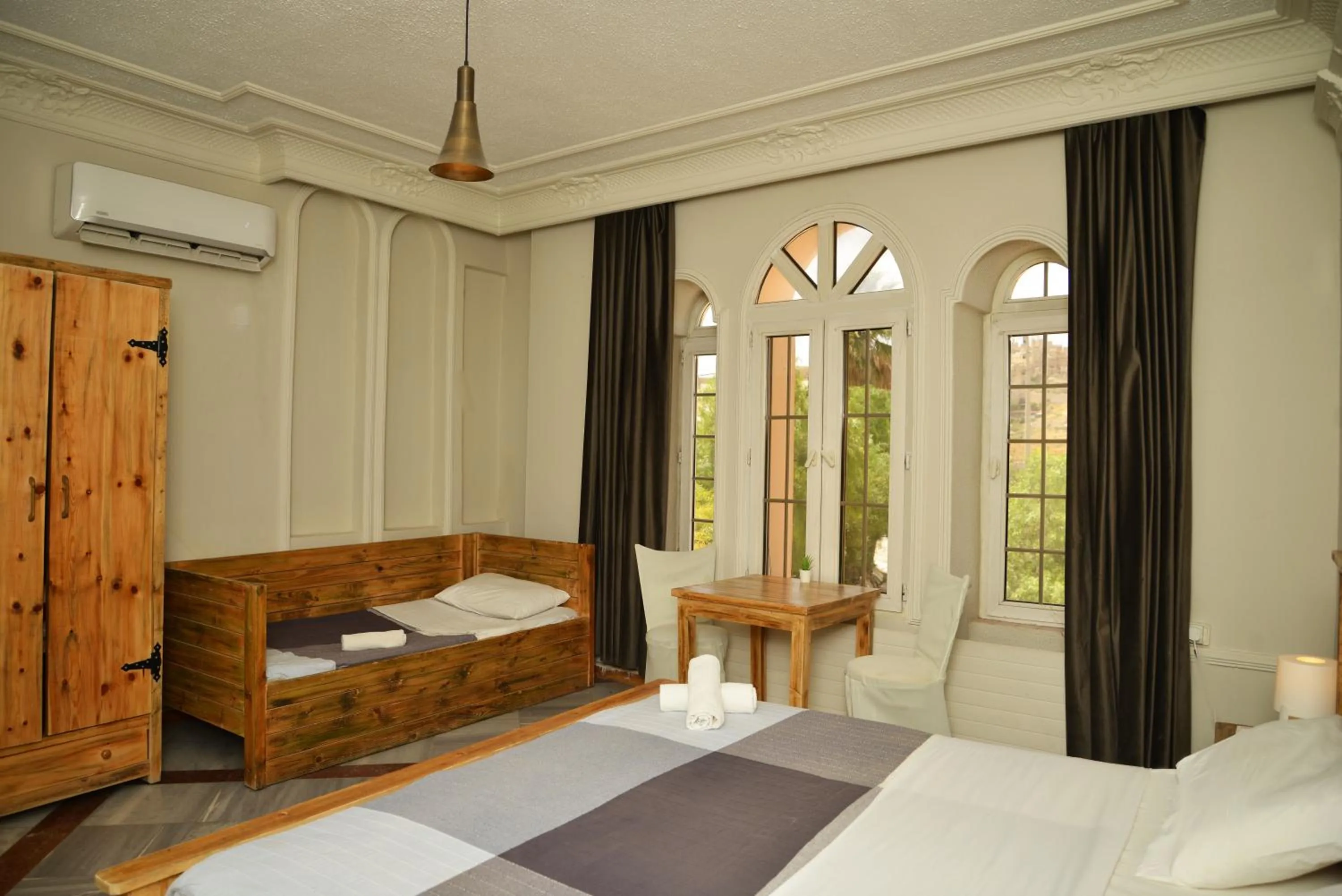 Bed in Cairwan Hotel