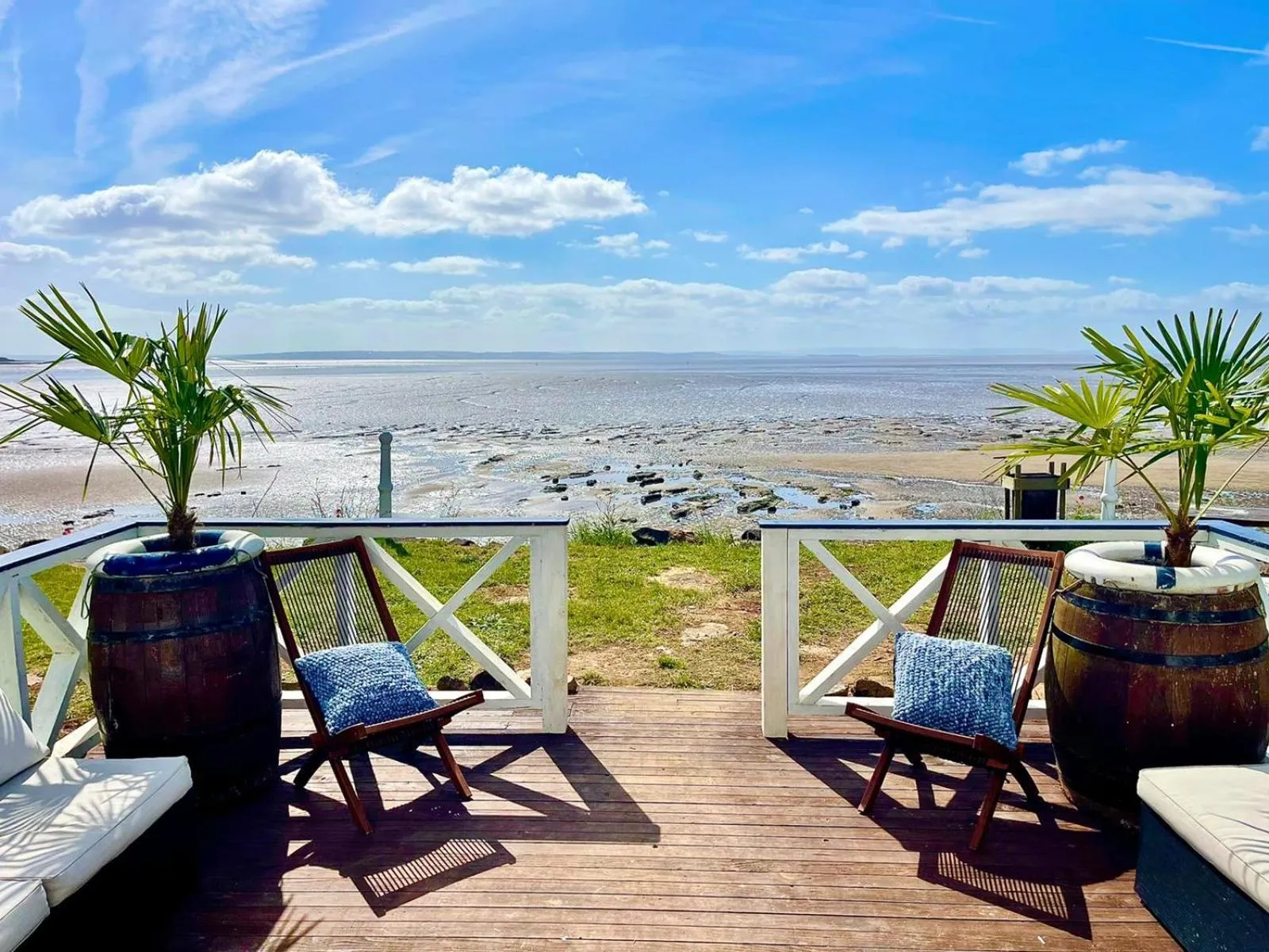 Natural landscape in The West Usk Lighthouse Lightkeepers Lodge