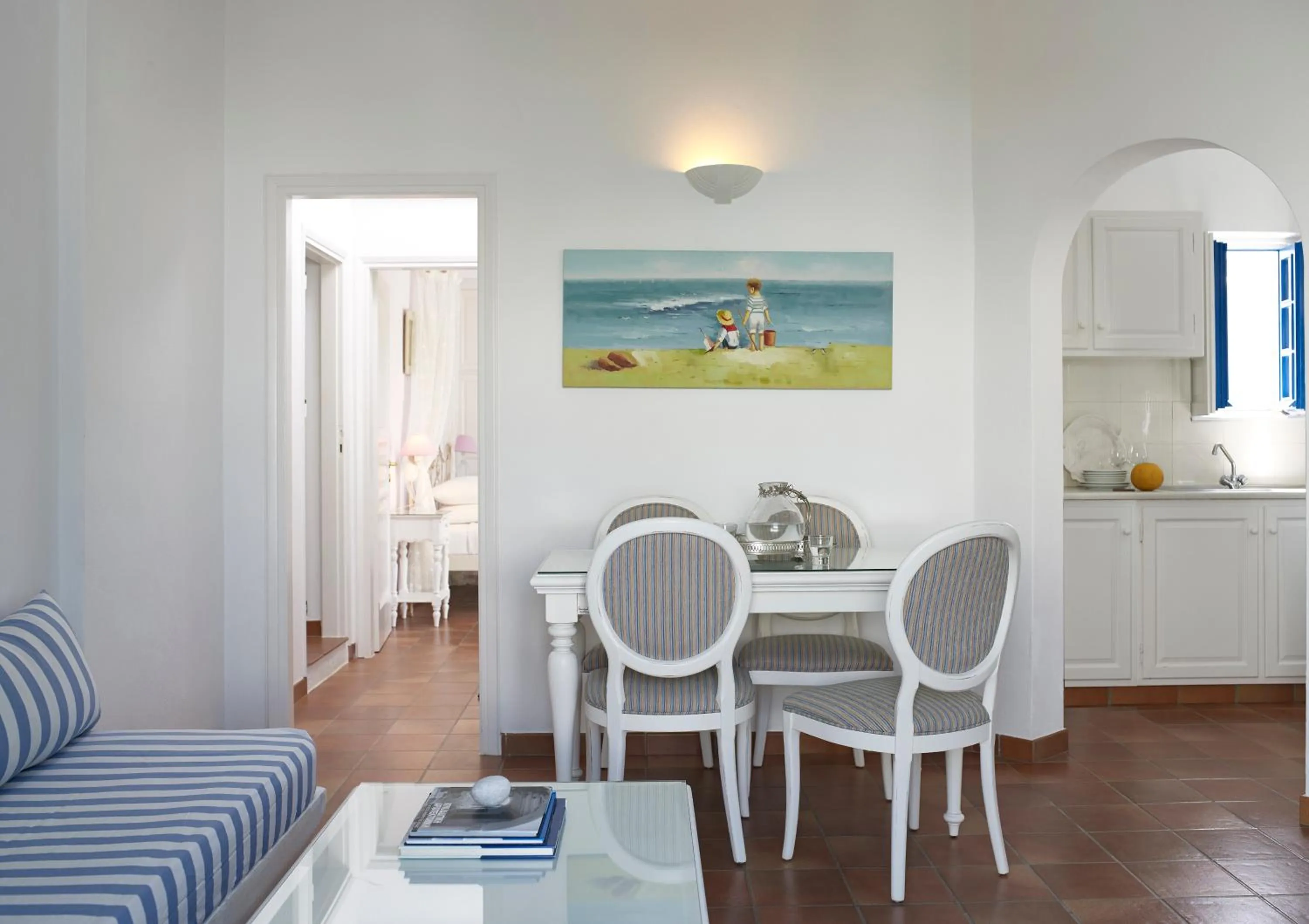 Folegandros Apartments