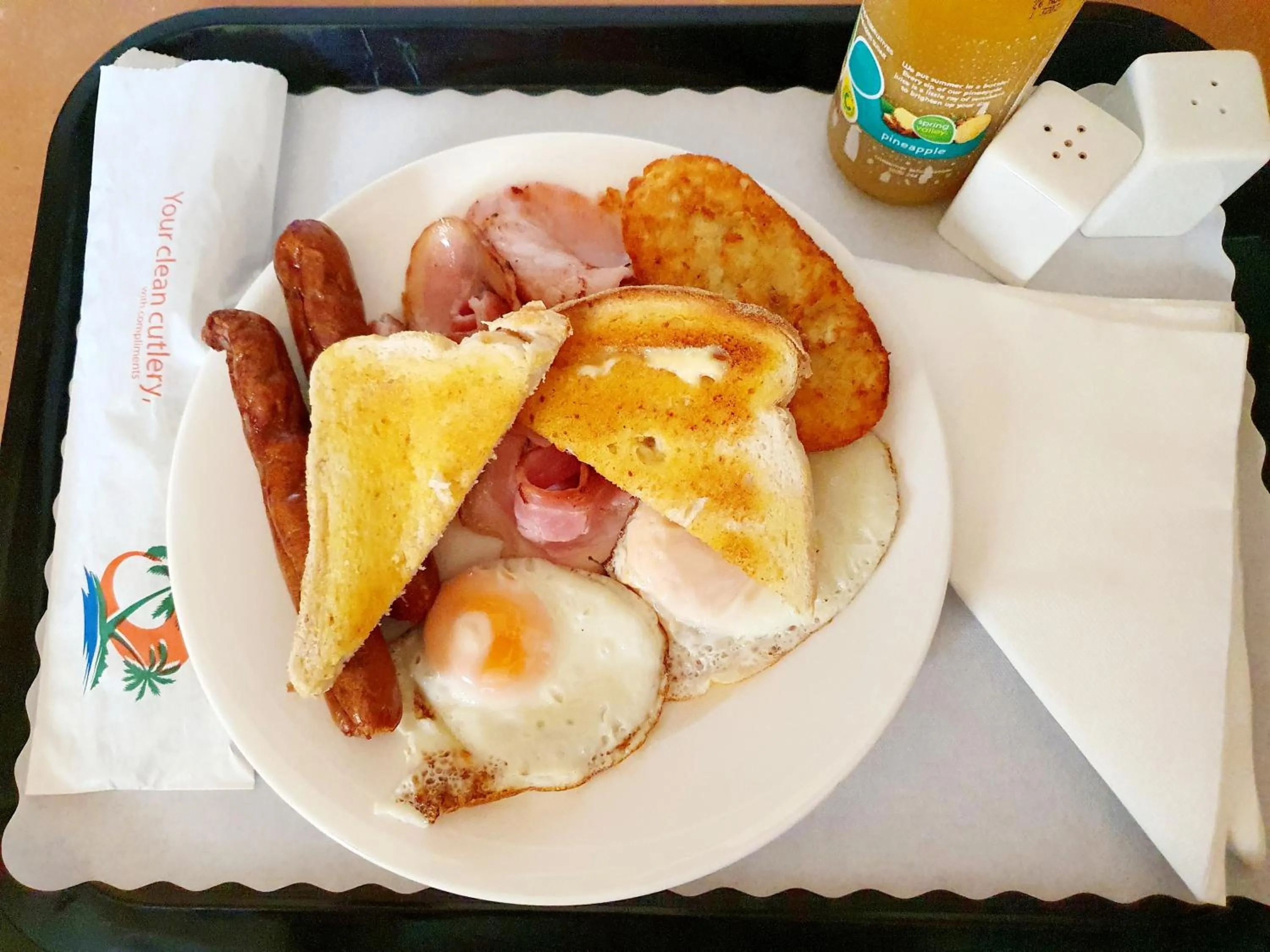 Breakfast in Rockhampton Palms Motor Inn
