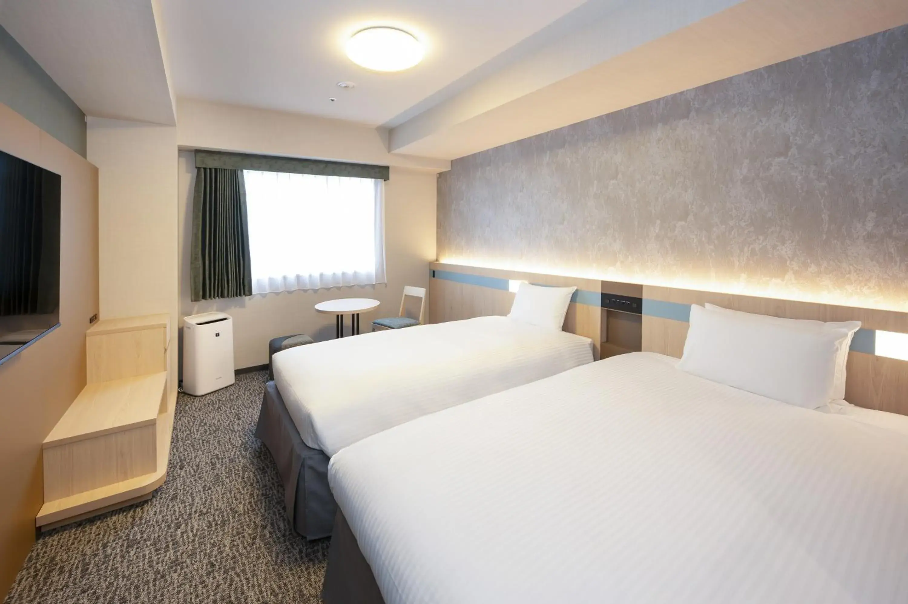 Bed in Hotel Lumiere Nishikasai Bed in Hotel Lumiere Nishikasai