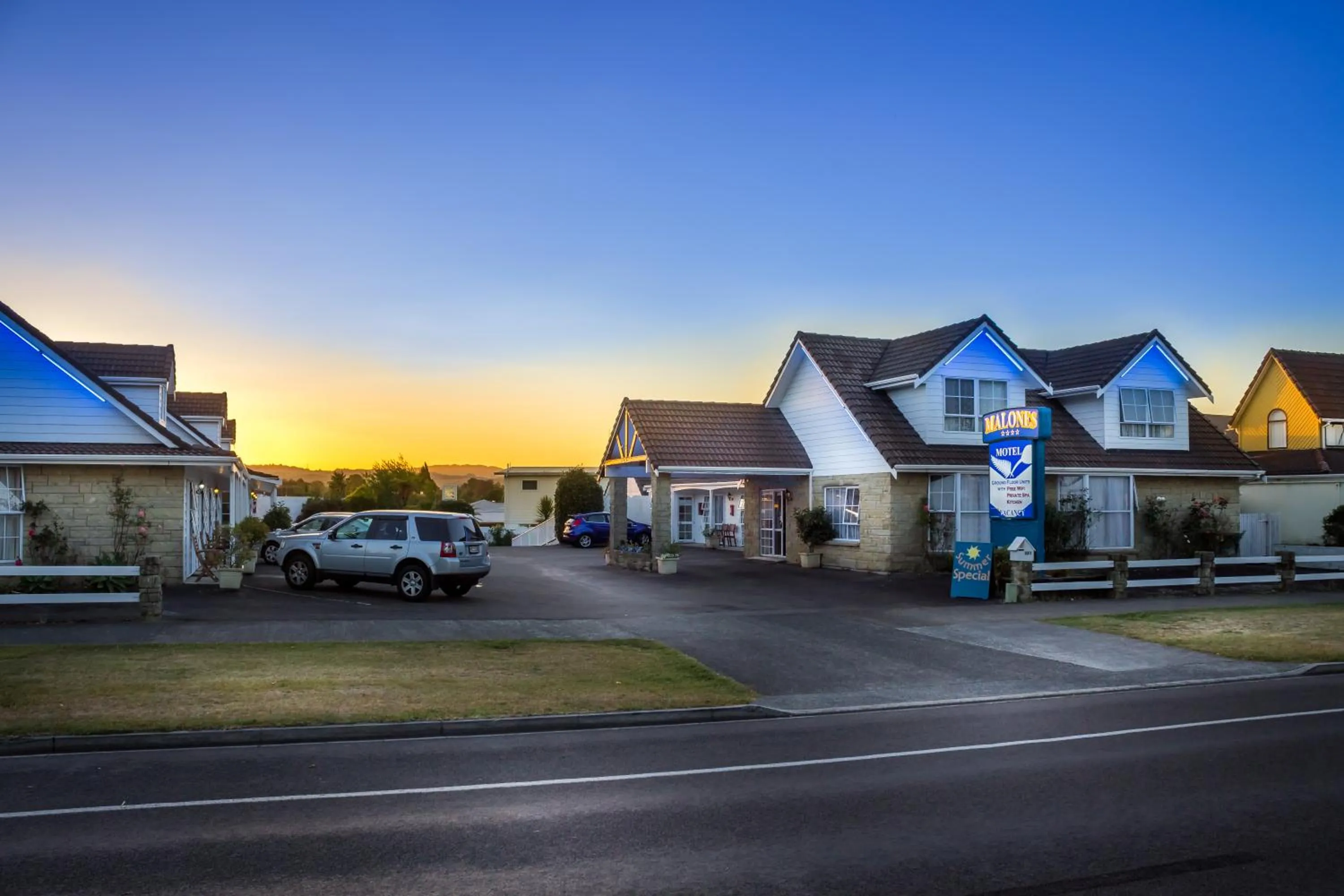 Malones Spa Motel
