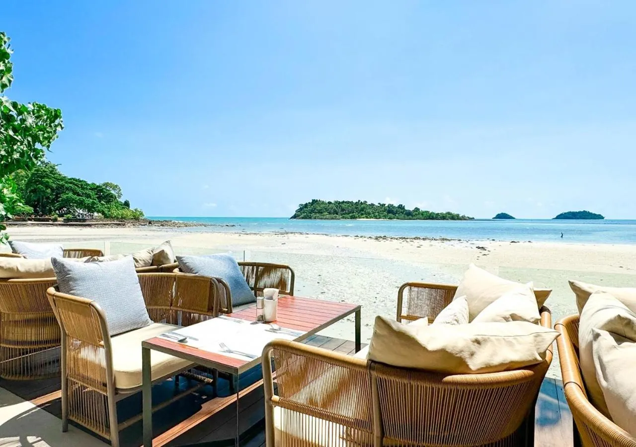 Restaurant/places to eat in SYLVAN Koh Chang