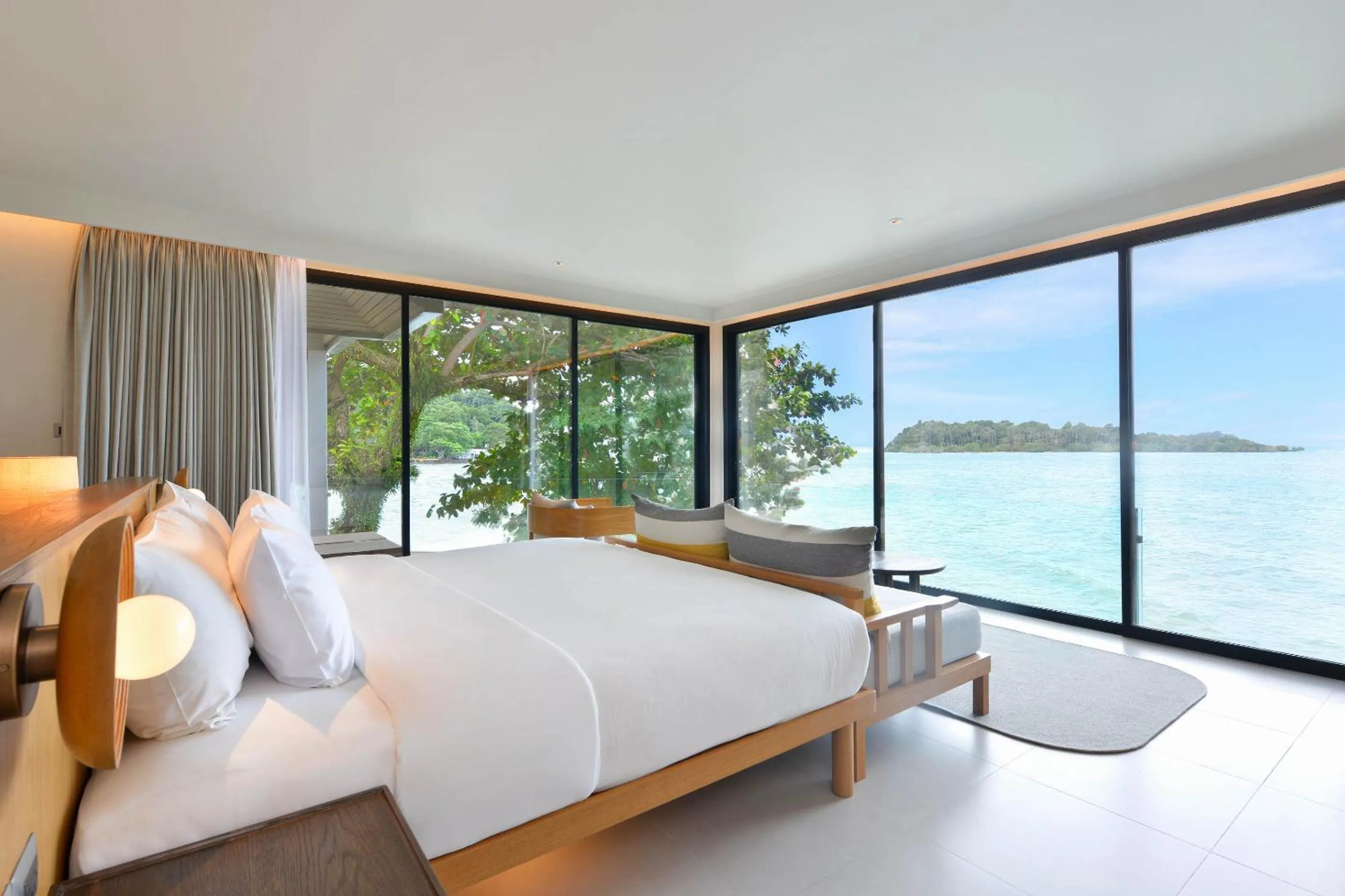 View (from property/room), Bed in SYLVAN Koh Chang