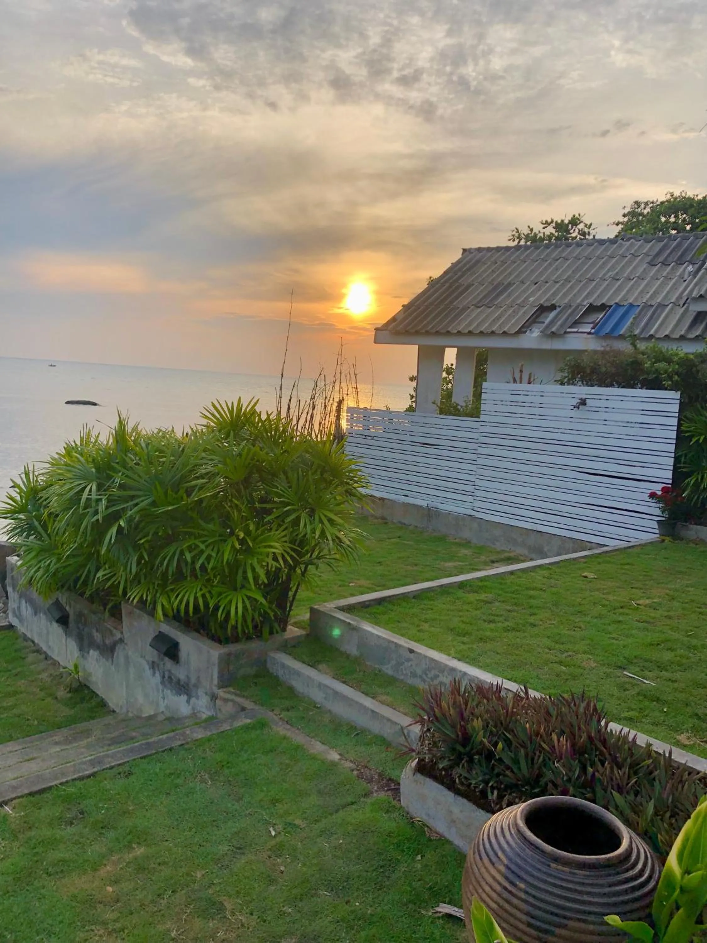 Paradise Cottage
