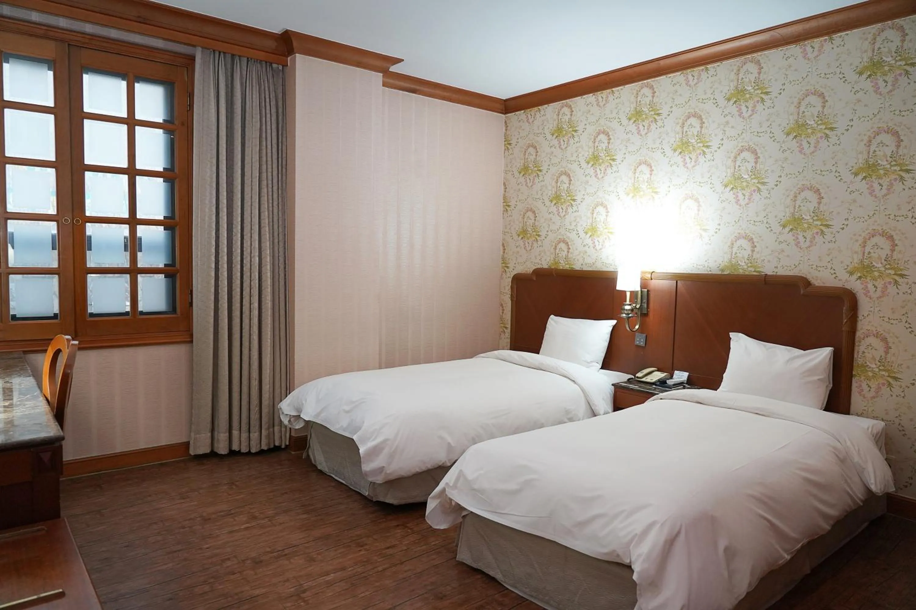 Bed in Karak Tourist Hotel