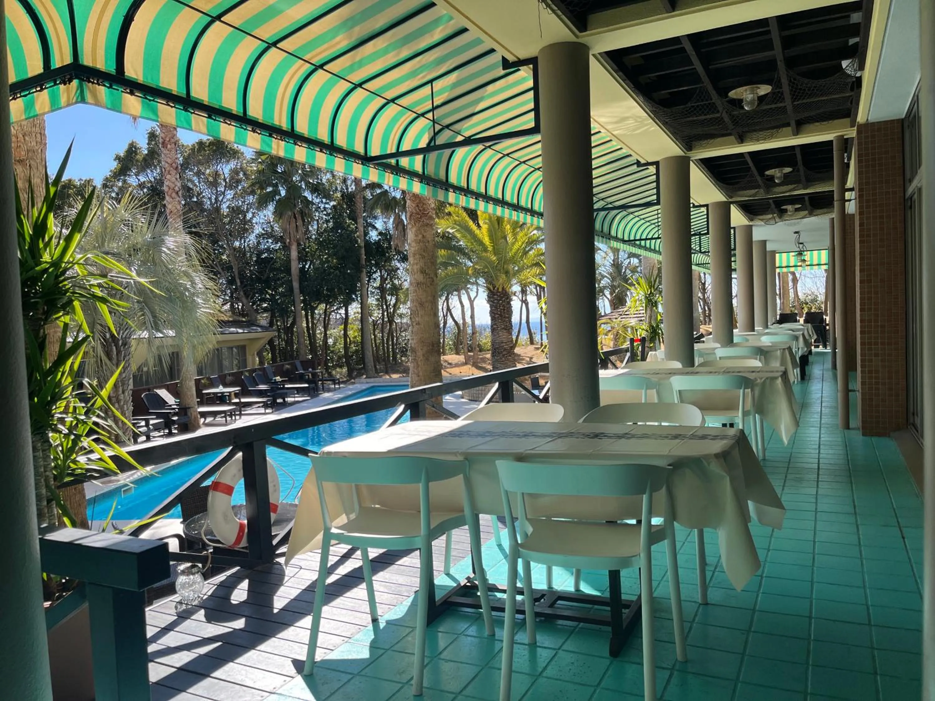 Restaurant/places to eat in Shonan OVA