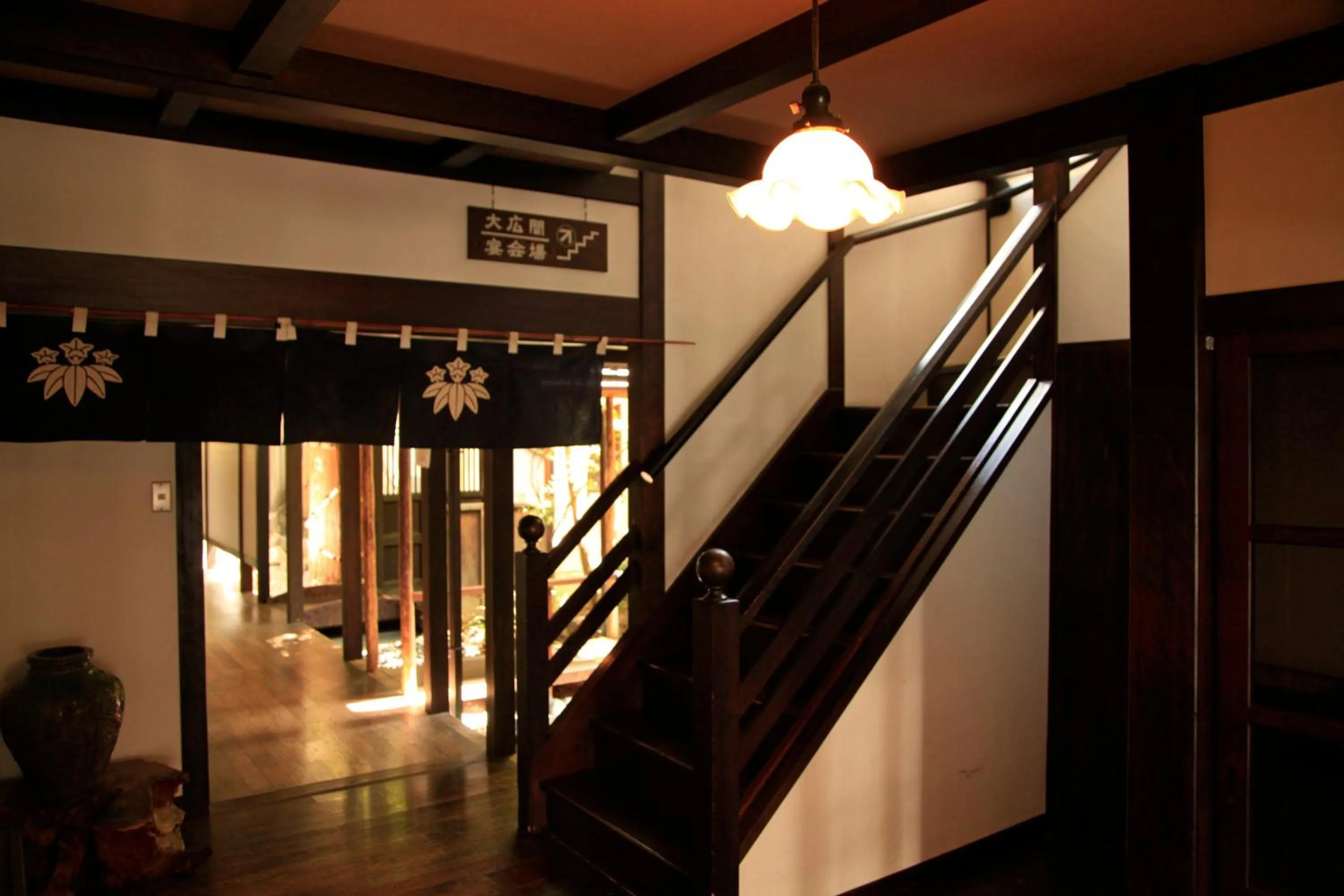 Restaurant/places to eat in Izumiya Zenbe