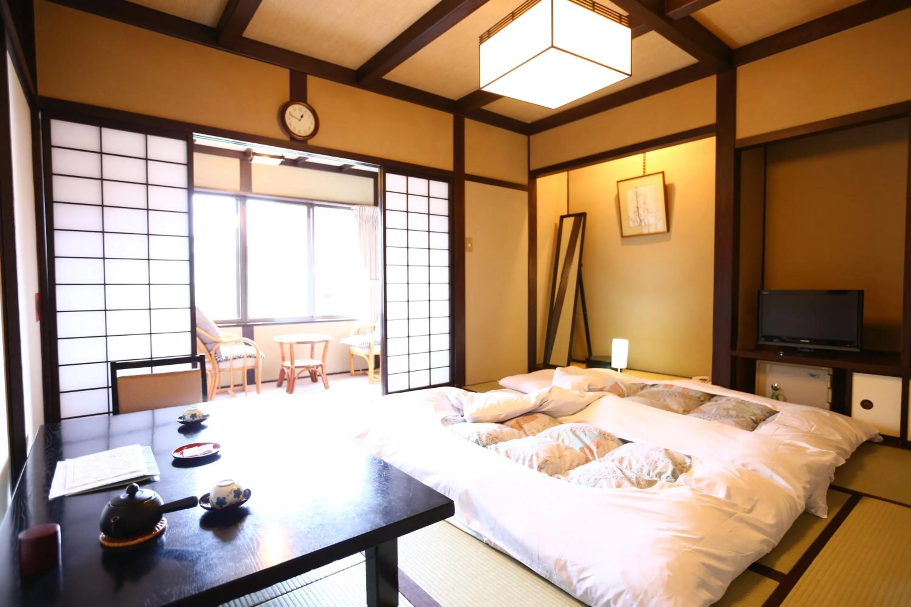 Photo of the whole room, Bed in Izumiya Zenbe