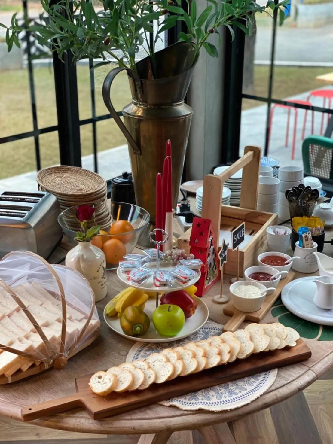 Restaurant/places to eat in Adoor hotel Khao Yai