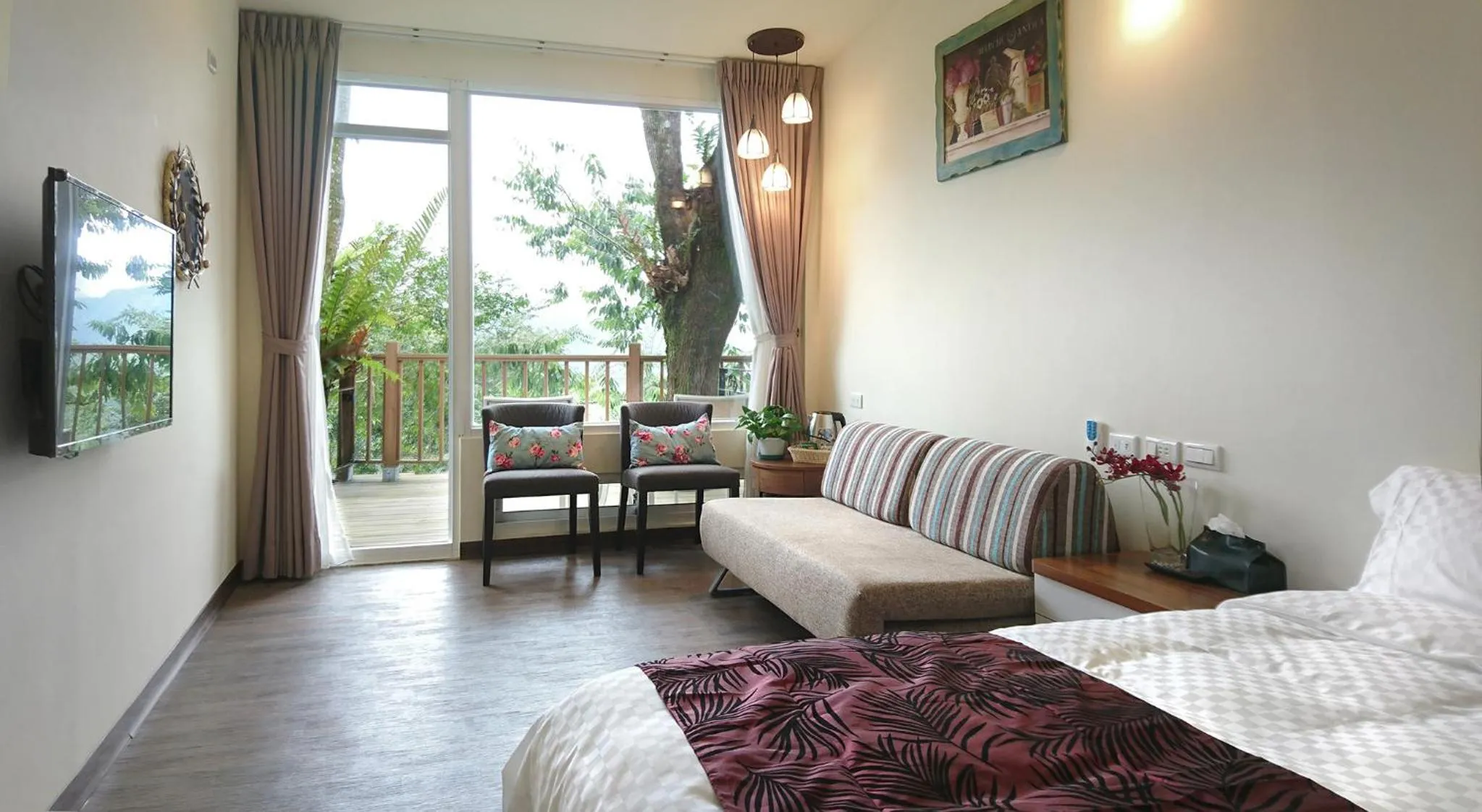Bed in SunSweet House
