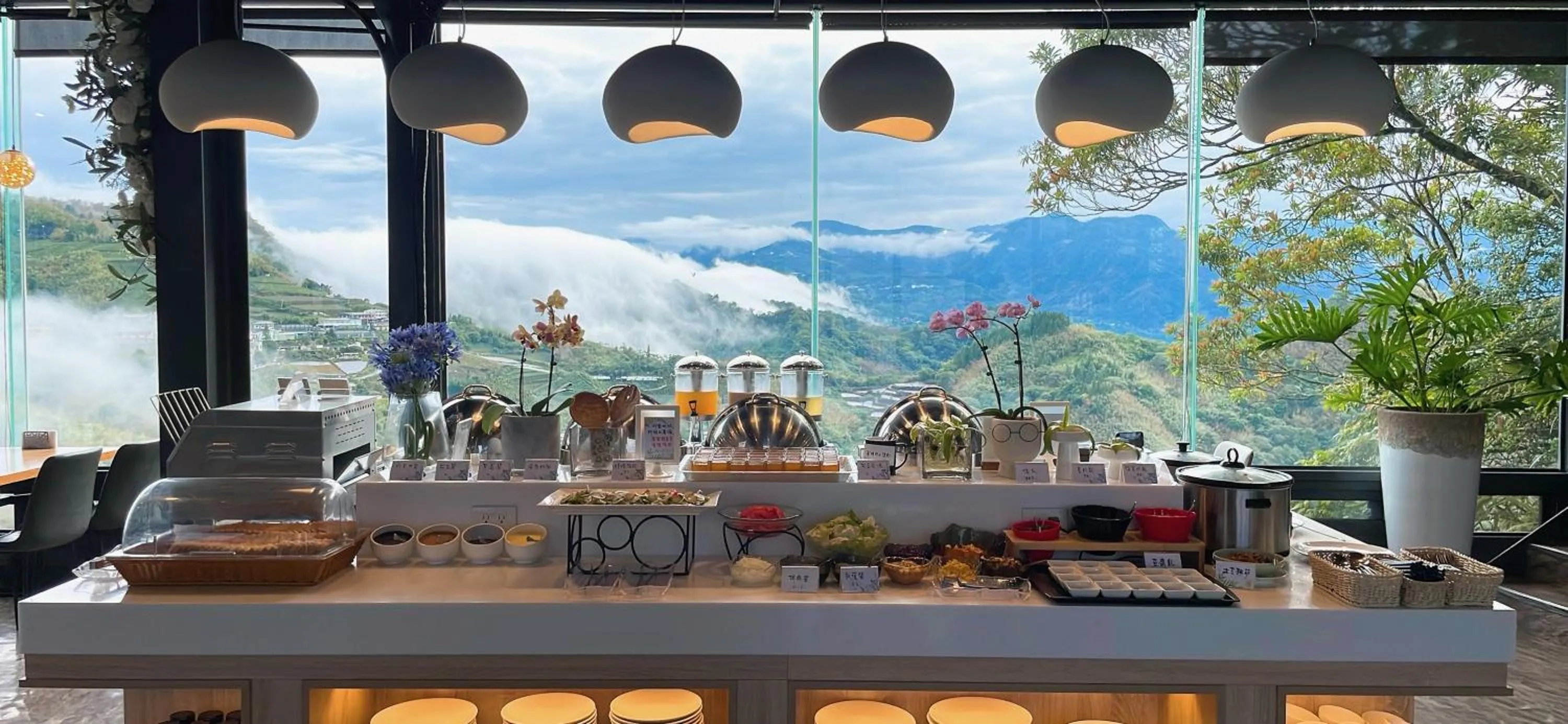 Food and drinks in SunSweet House
