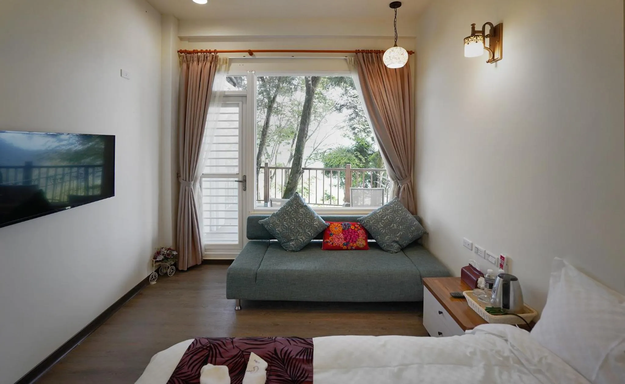 Bed in SunSweet House