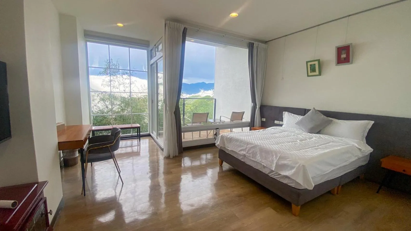 Bed in SunSweet House