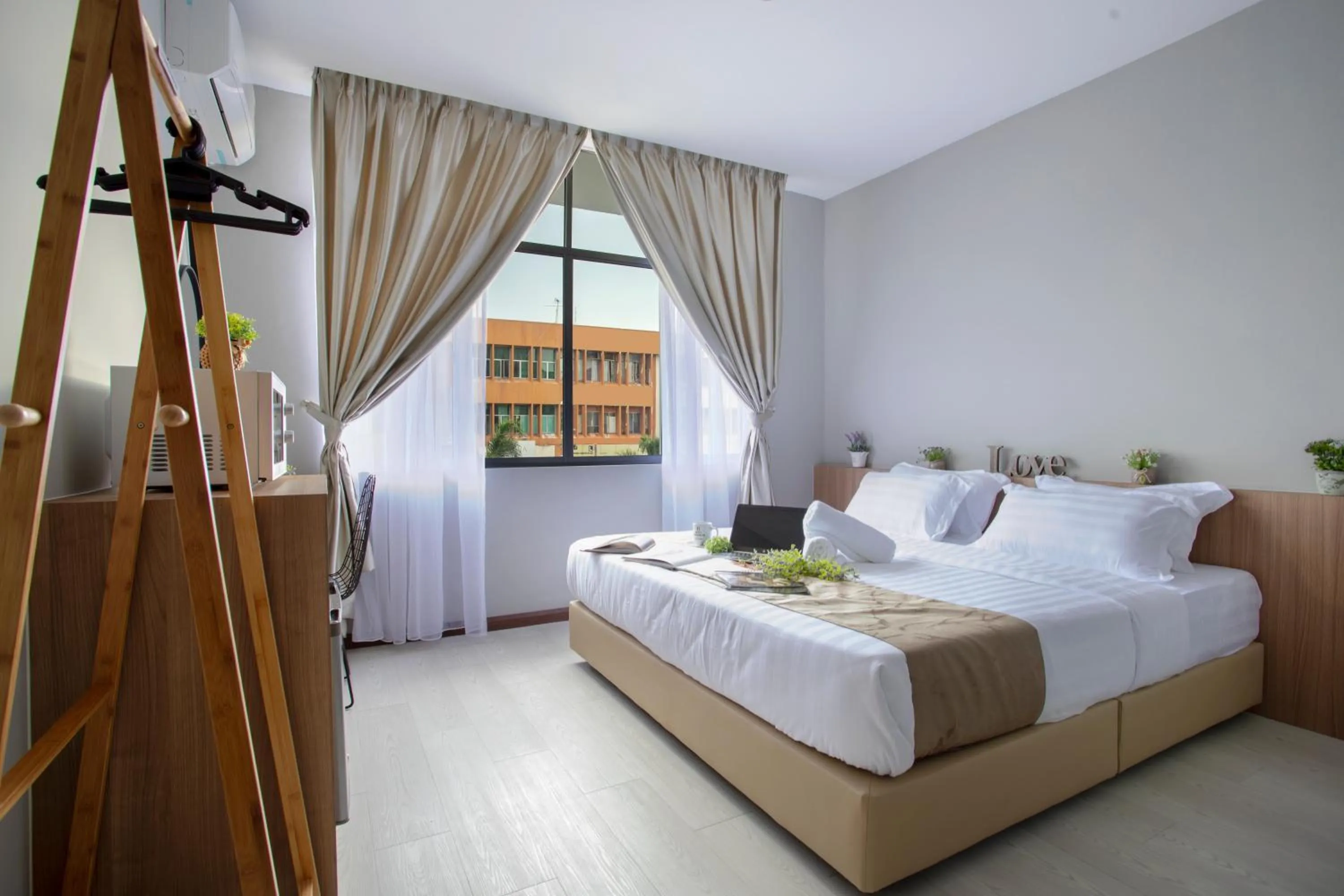 Bedroom, Bed in HotSpot @ City Centre by SSVC