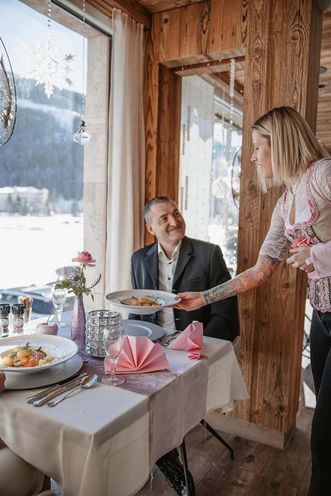 Restaurant/places to eat in Wohlfühlhotel Innertalerhof