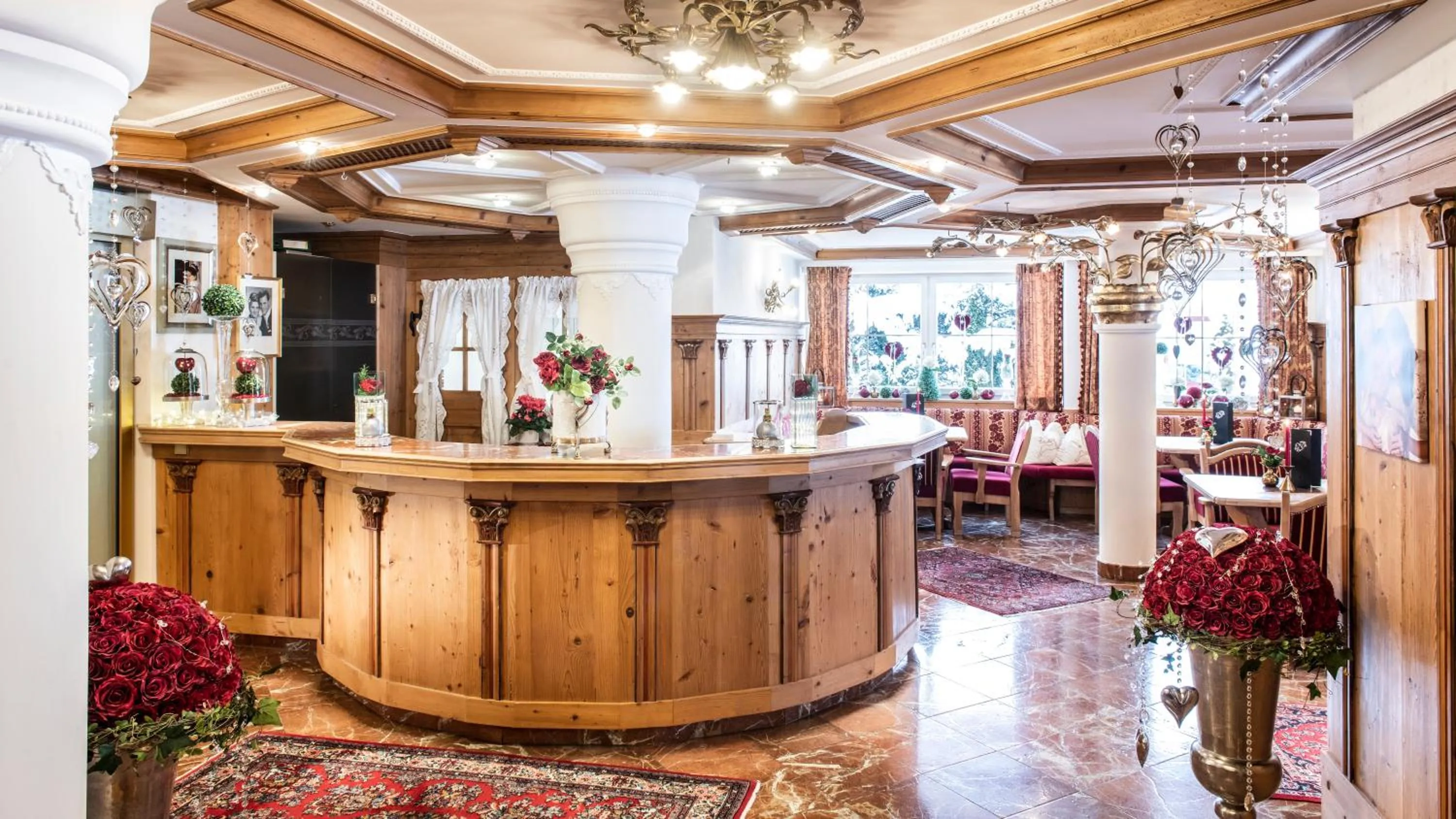 Lounge or bar in Wohlfühlhotel Innertalerhof
