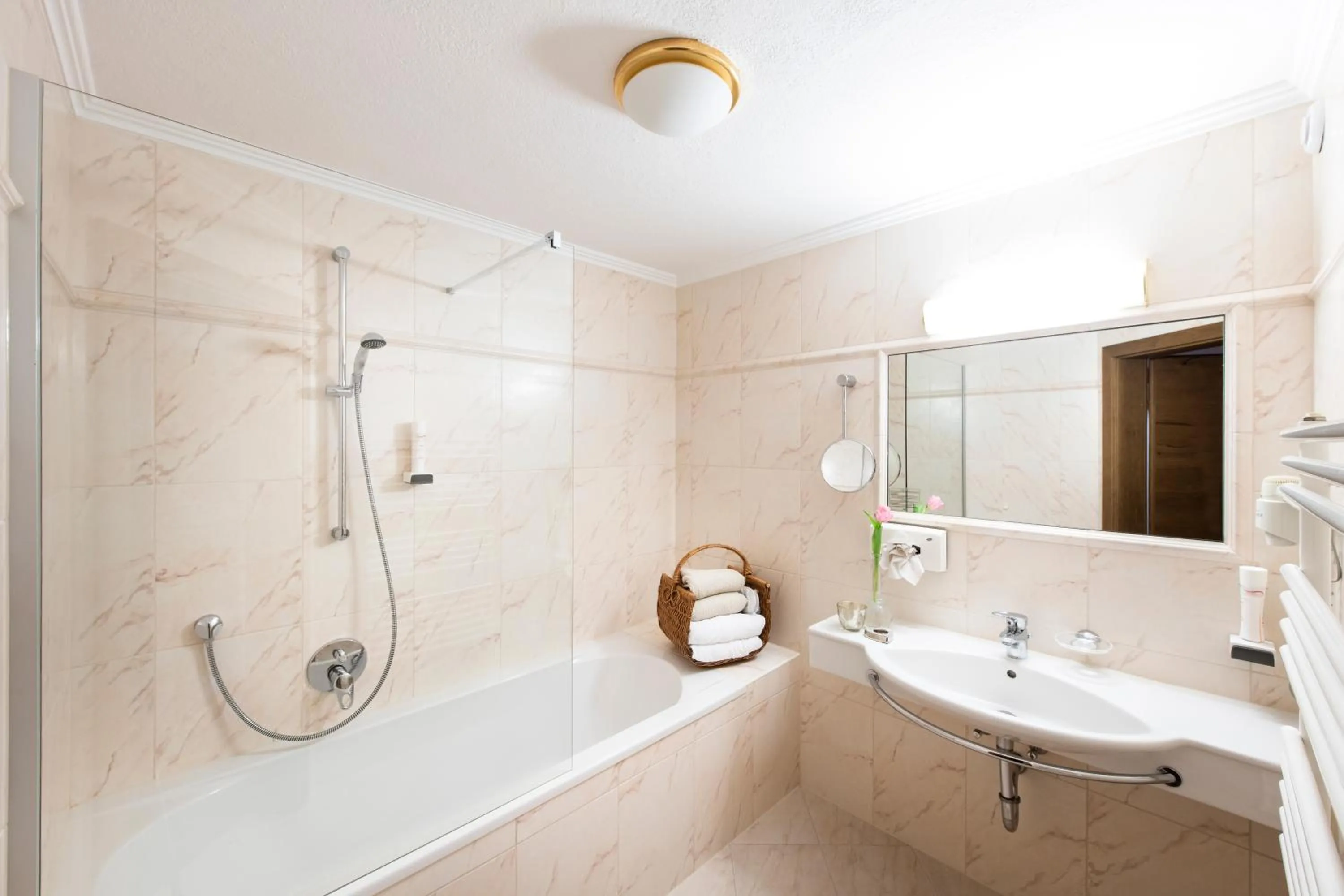 Shower in Wohlfühlhotel Innertalerhof