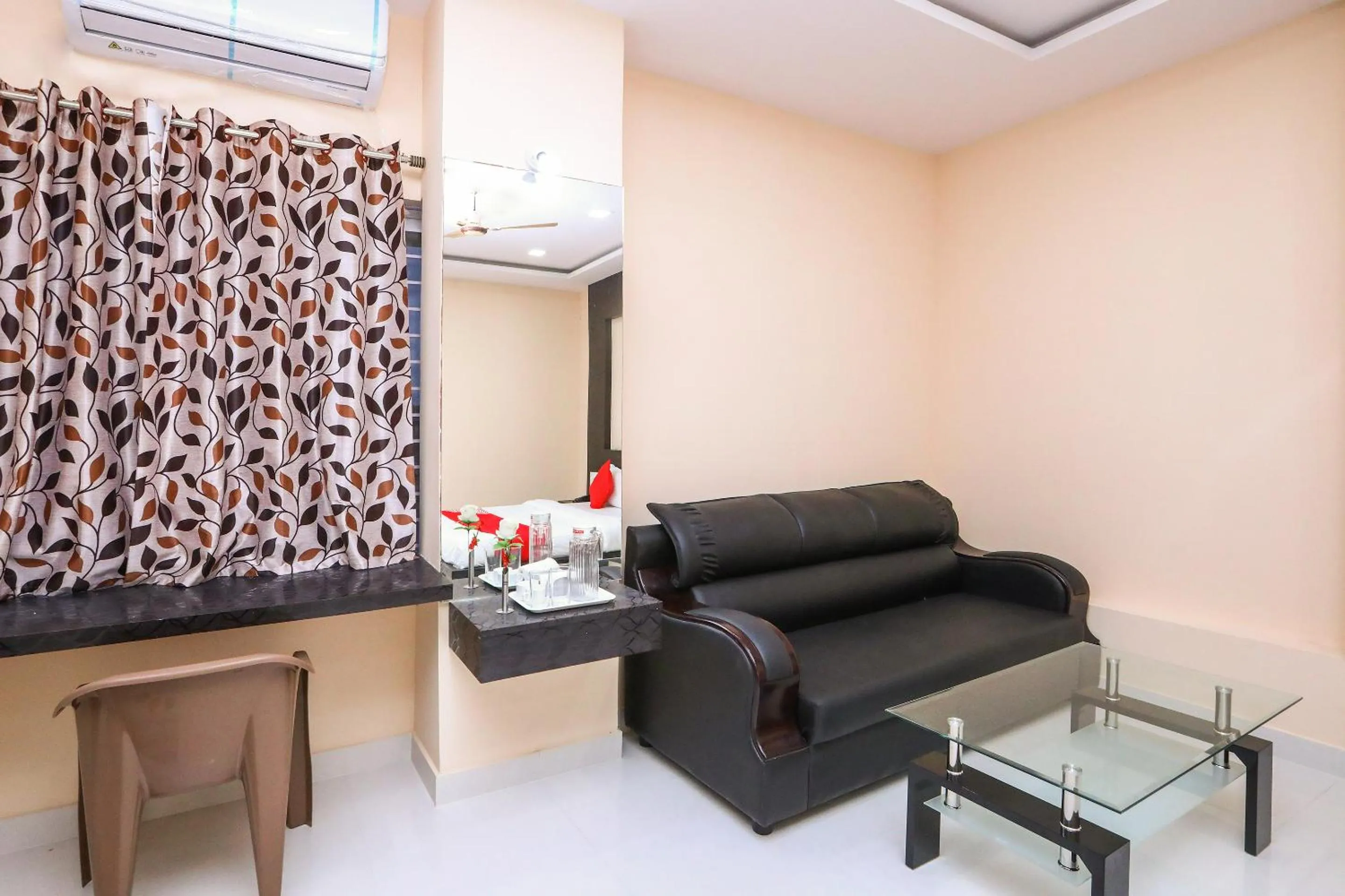 Deluxe King Suite in Suvarna Suits