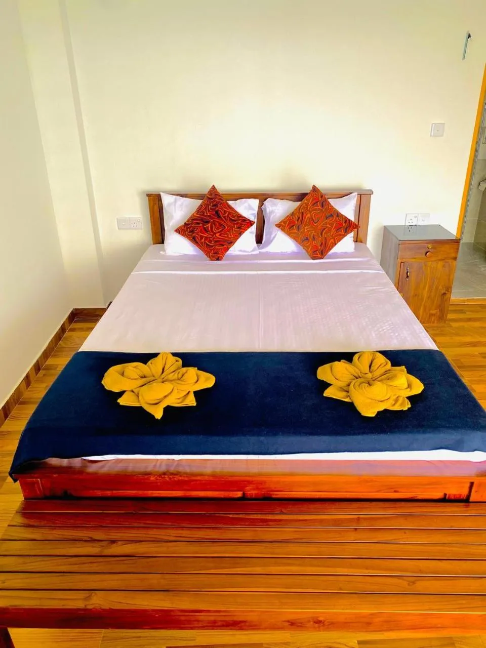 Bed in Pleasant Peak