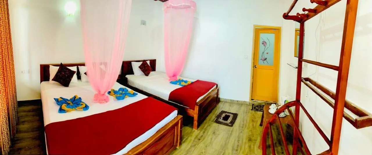 Bed in Pleasant Peak