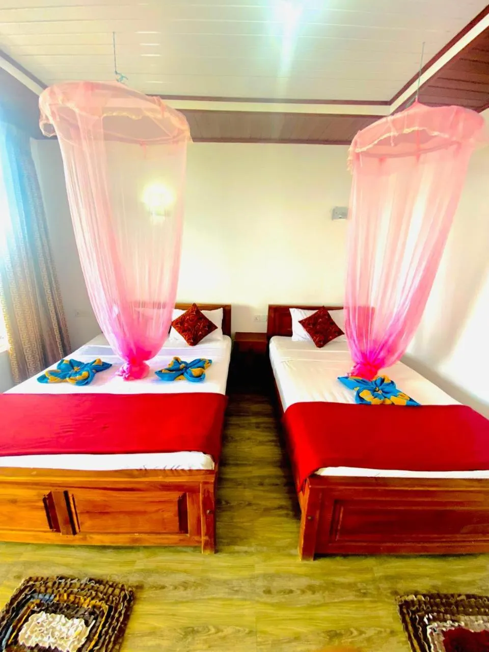 Bedroom, Bed in Pleasant Peak