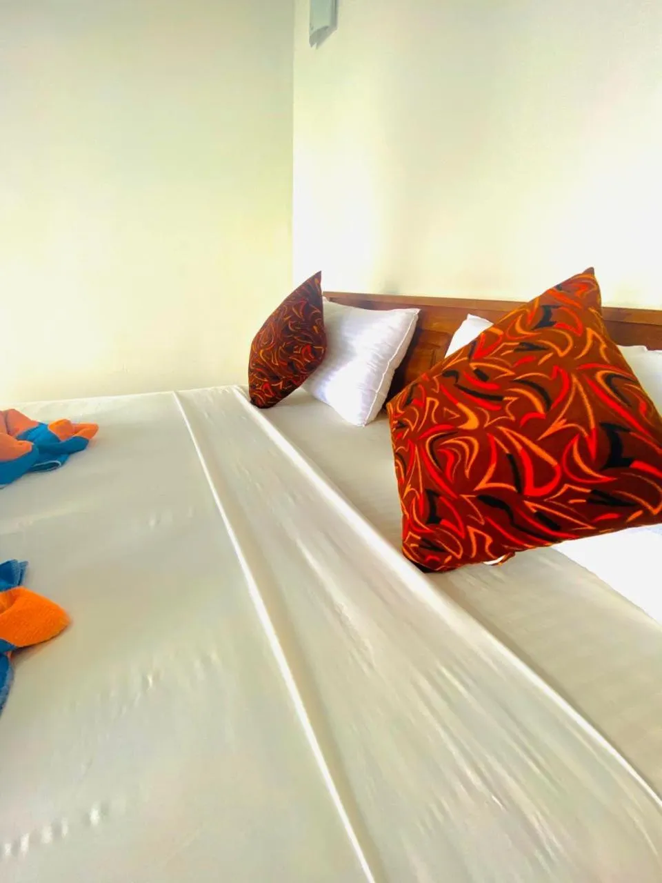 Bed in Pleasant Peak