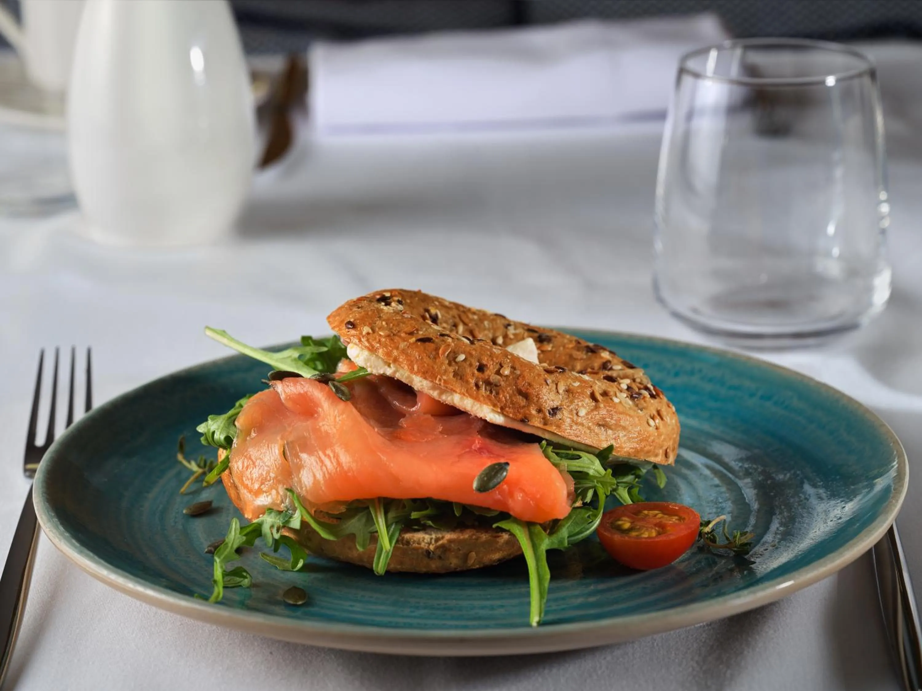 Breakfast in H10 Port Vell 4* Sup