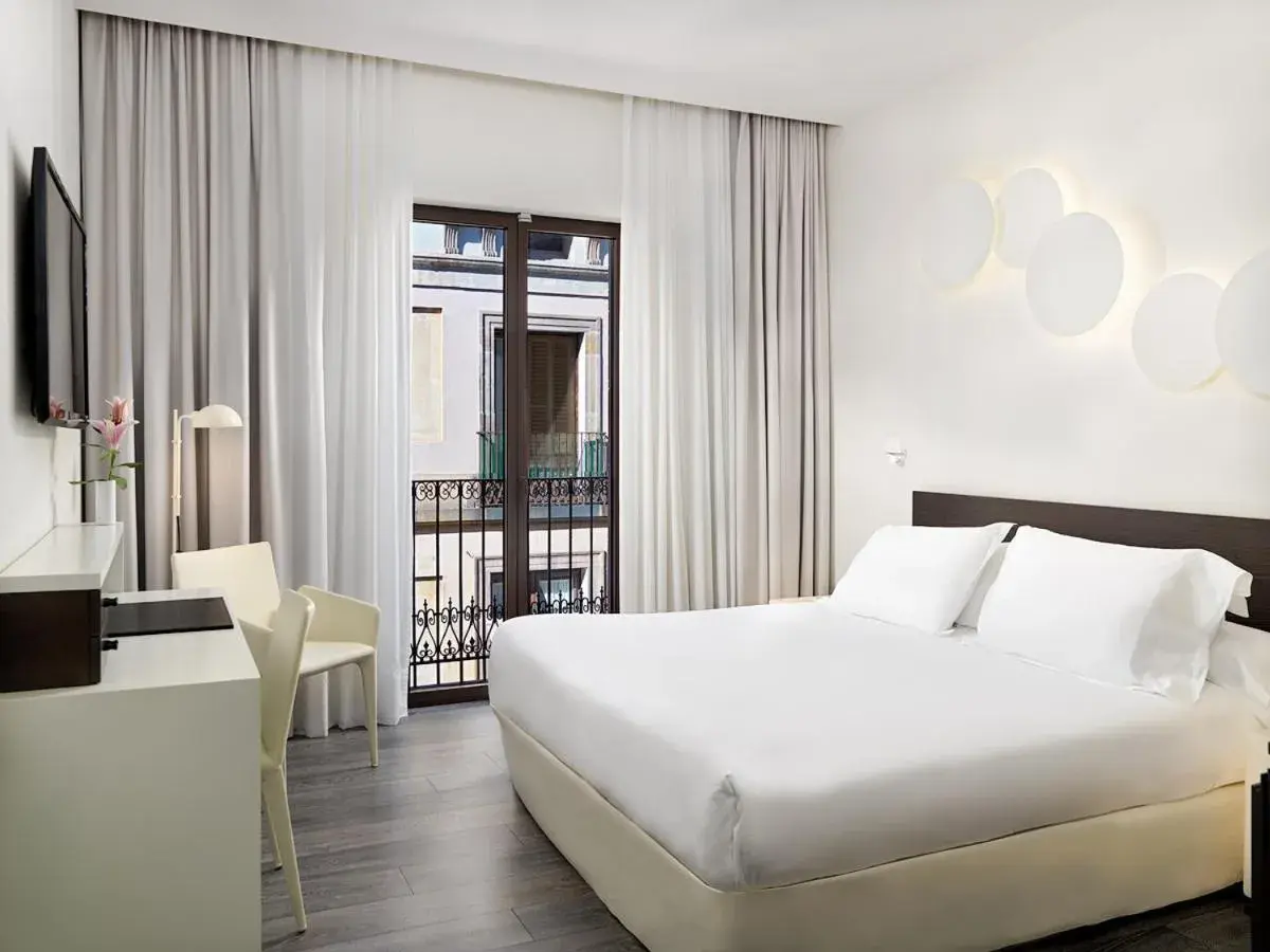 Bed in H10 Port Vell 4* Sup Bed in H10 Port Vell 4* Sup