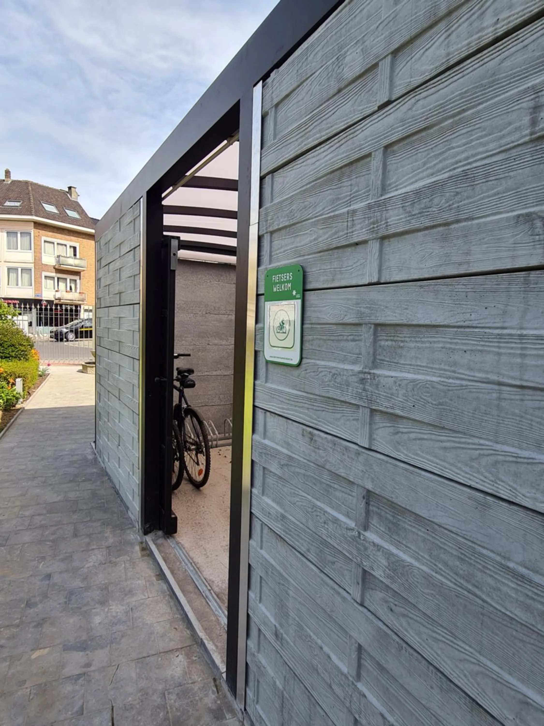 Parking in Hotel La Roseraie